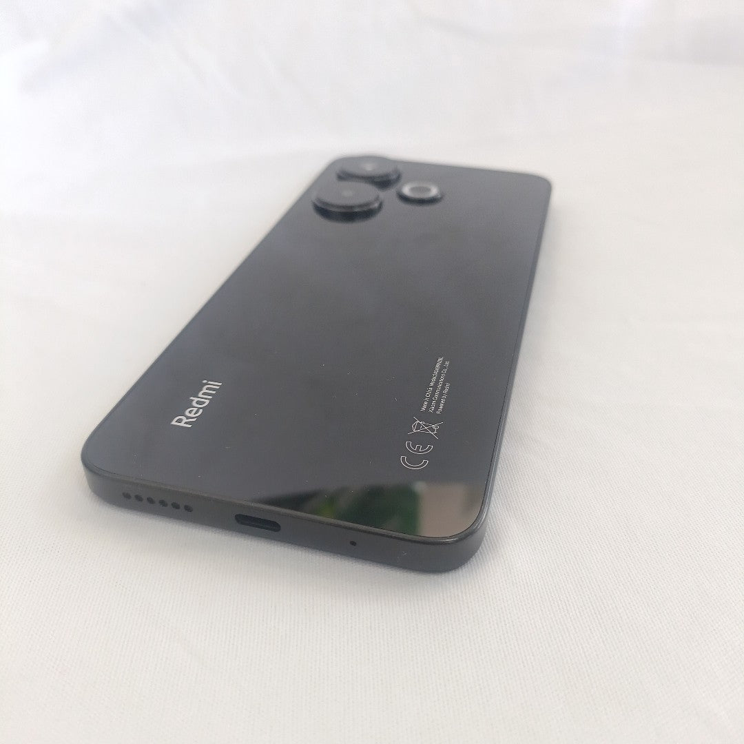 CELULAR XIAOMI REDMI 13 24049RN28L (2024) 256 GB 8 GB RAM (SEMINUEVO)