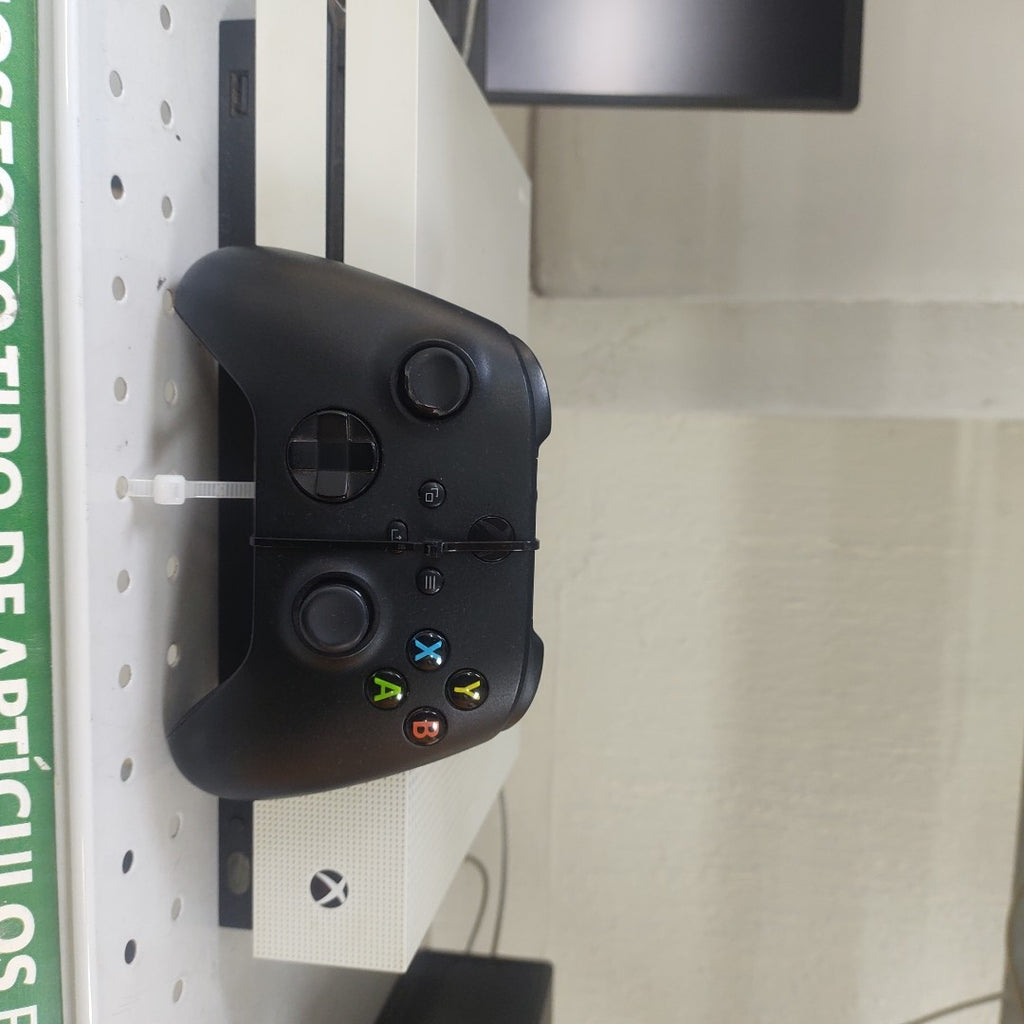 CONSOLA DE VIDEOJUEGO MICROSOFT XBOX ONE S 1 TB (SEMINUEVO)