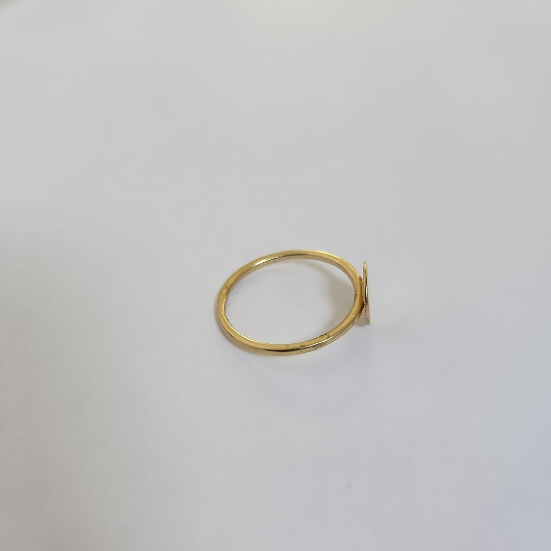 10182AND00070B954 FRD5 ANILLO CON CIRCULO PLANO EN MEDIO ORO 14K 1.6GRS (NUEVO)