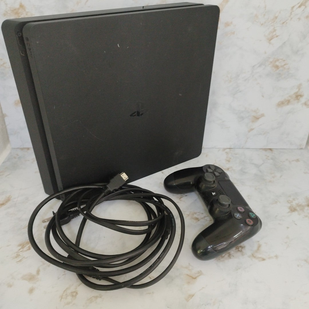 CONSOLA DE VIDEOJUEGO SONY PS4 1 TB (SEMINUEVO)
