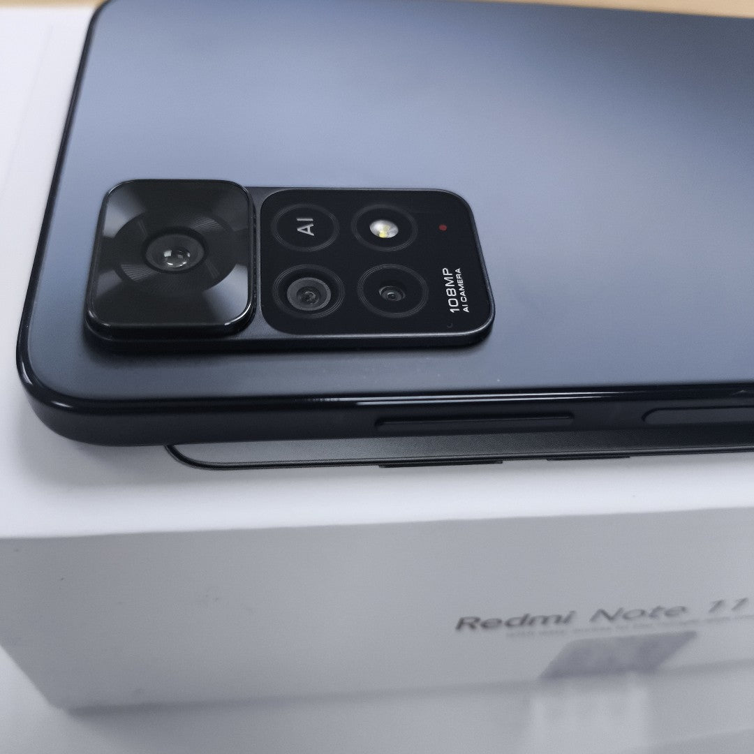 CELULAR XIAOMI REDMI NOTE 11 PRO 5G 2201116SG 128 GB 6 GB RAM (SEMINUEVO)