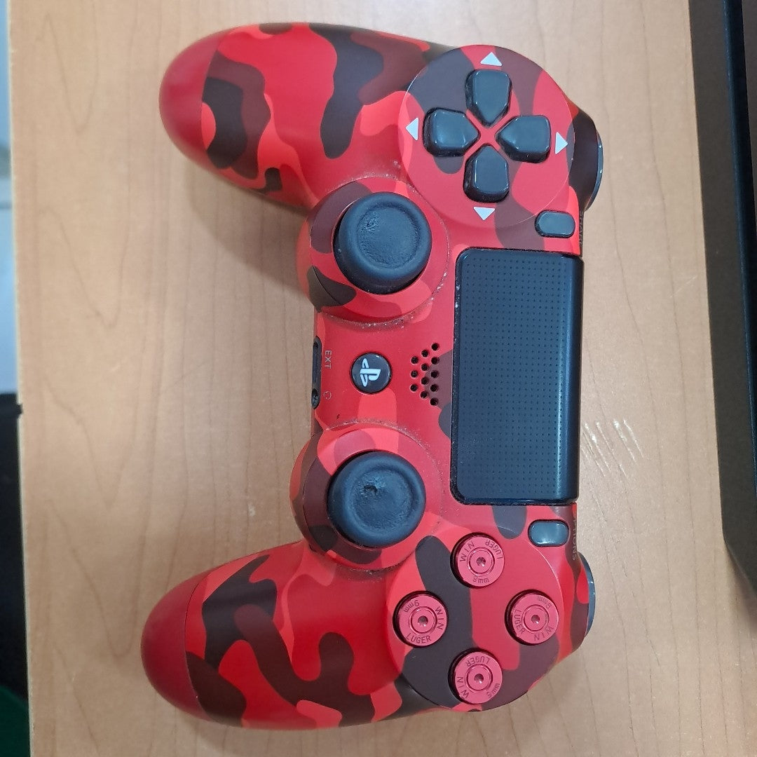 CONSOLA DE VIDEOJUEGO SONY PS4 1 TB (SEMINUEVO)