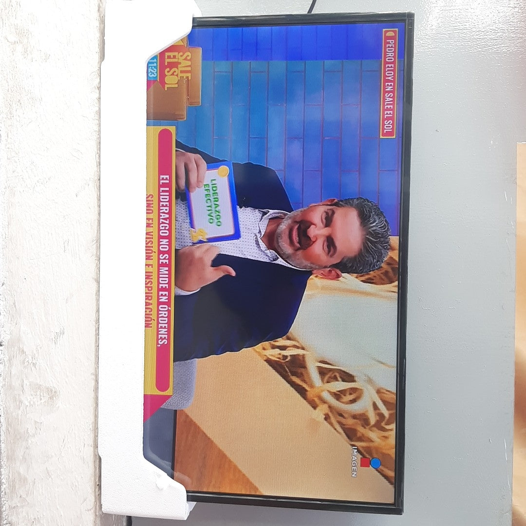 PANTALLA DAEWOO DAW32H 32" LED HD (SEMINUEVO)