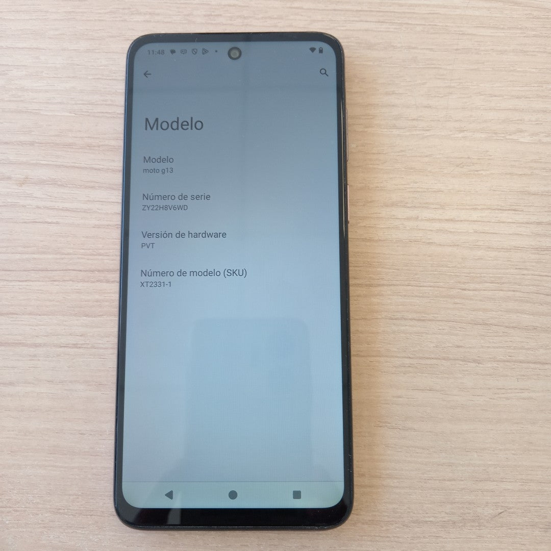 CELULAR MOTOROLA MOTO G13 XT2331-1 (2023) 128 GB 4 GB RAM (SEMINUEVO)