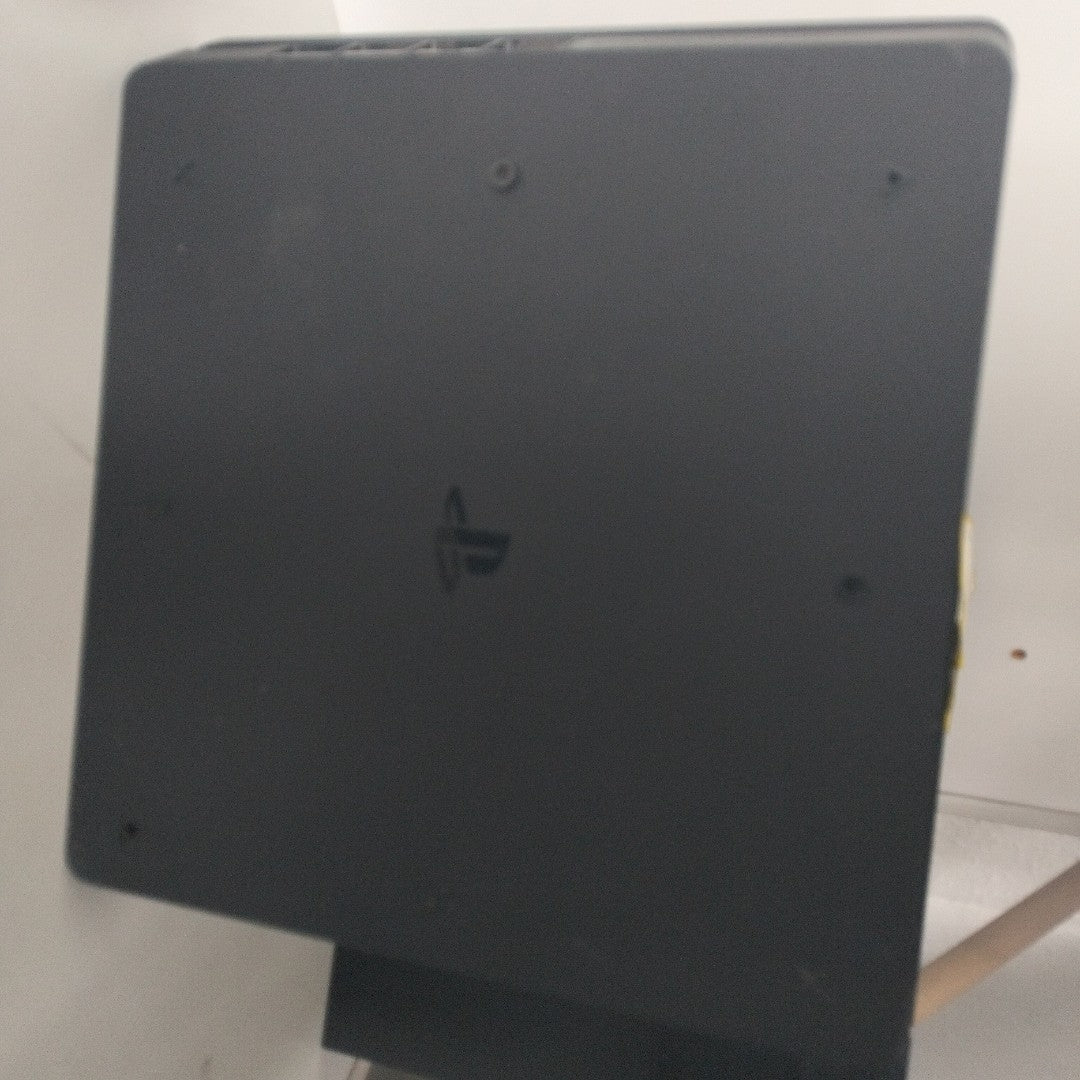 CONSOLA DE VIDEOJUEGO SONY PS4 SLIM 1 TB (SEMINUEVO)
