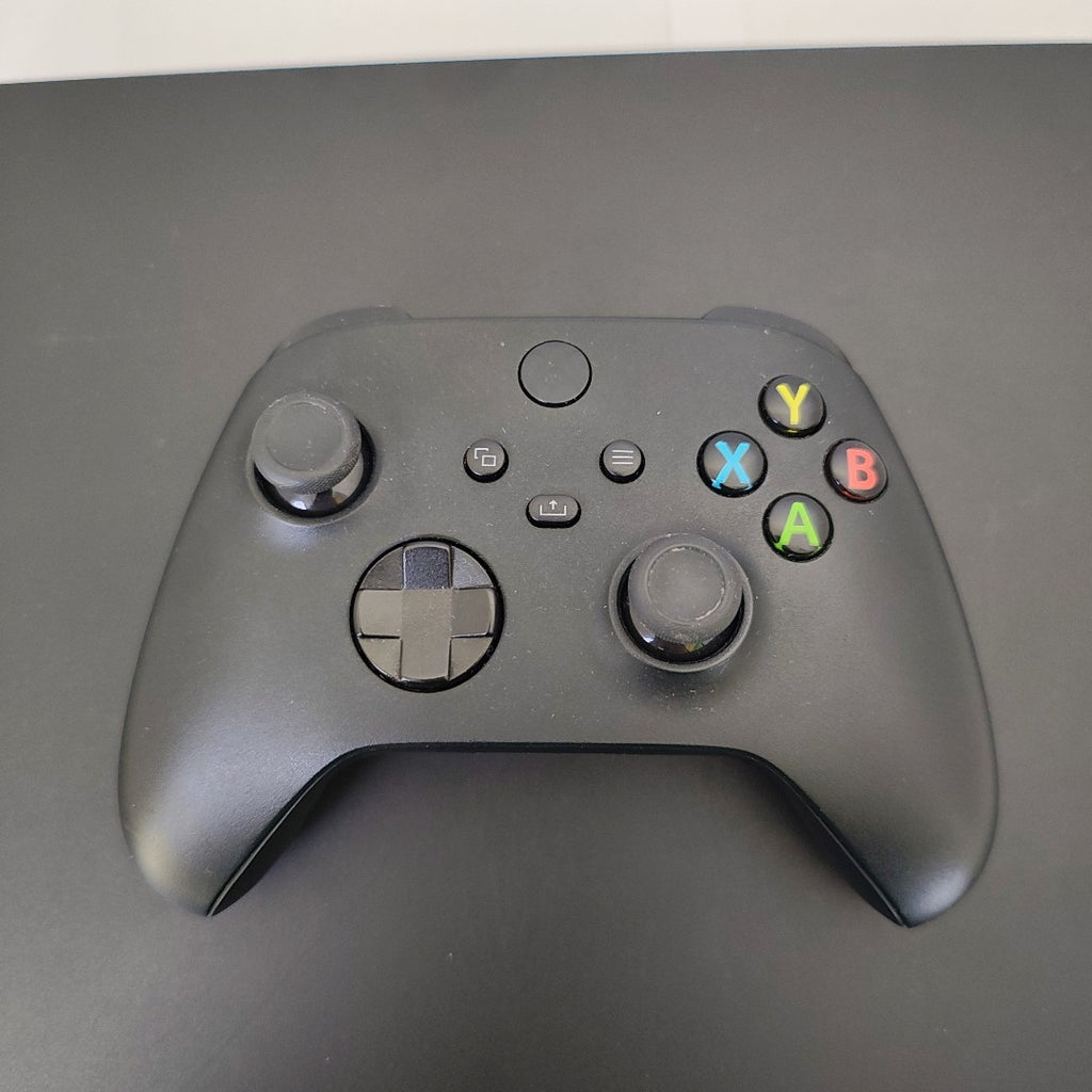 CONSOLA DE VIDEOJUEGO MICROSOFT XBOX ONE X 1 TB (SEMINUEVO)