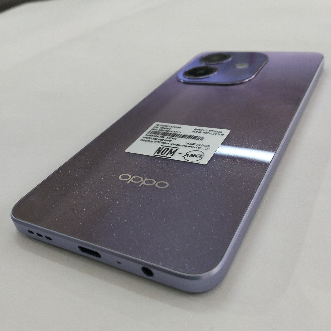 CELULAR OPPO  A40 CPH2669 (2024) 256 GB 4 GB RAM (SEMINUEVO)