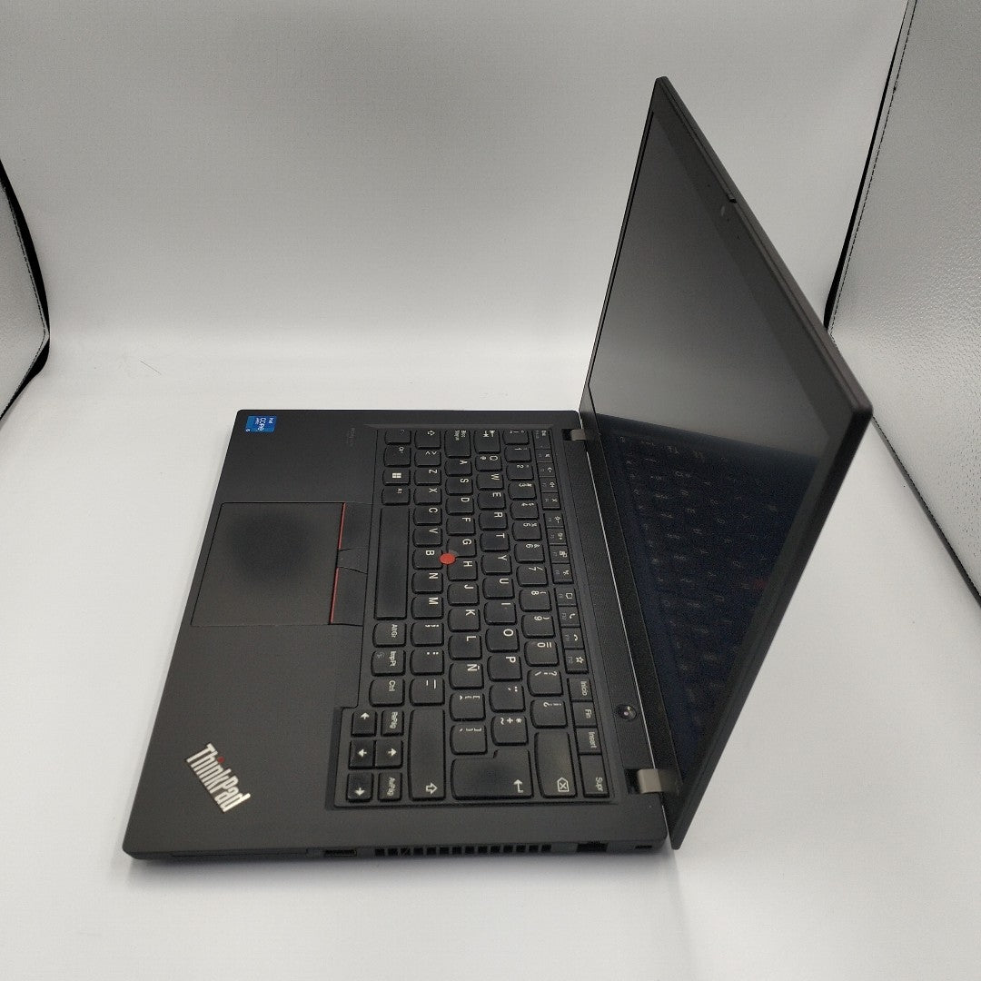 LAPTOP LENOVO THINKPAD E14 GEN 2 (2022) 256 GB SSD 16 GB RAM (SEMINUEVO)