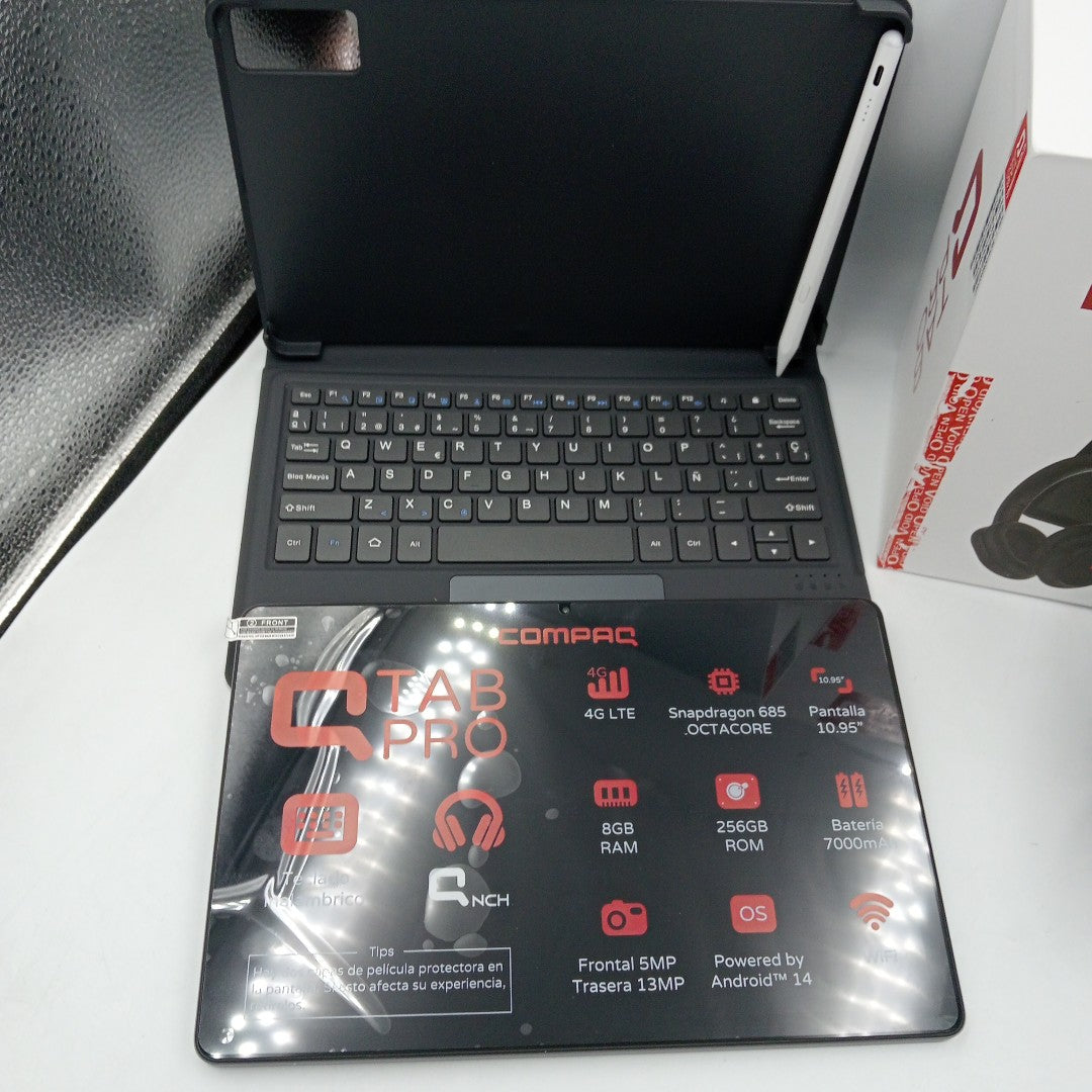 TABLETA COMPAQ QTAB PRO 256 GB SSD 8 GB RAM (SEMINUEVO)