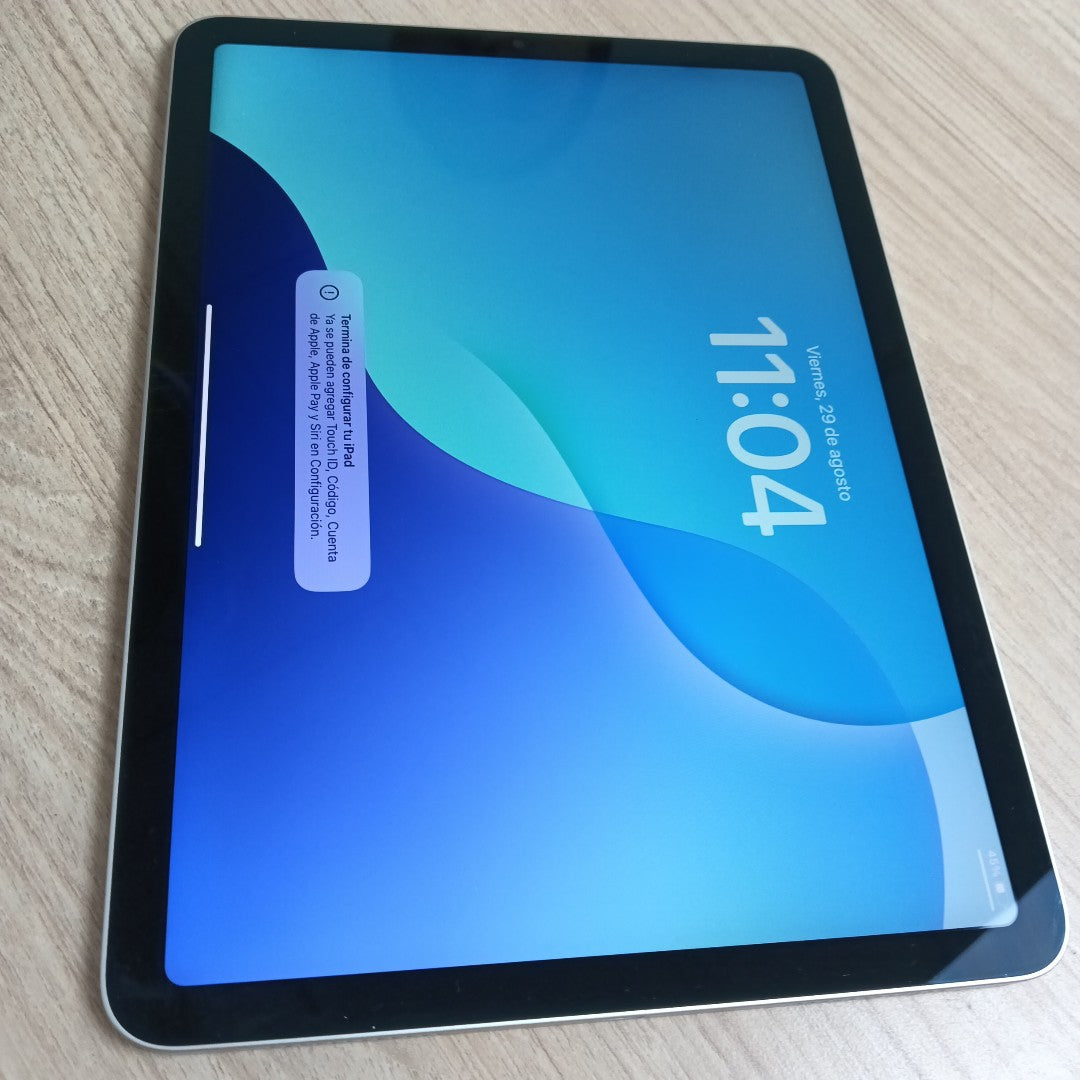 TABLETA APPLE IPAD AIR 5 A2588 256 GB 8 GB RAM (SEMINUEVO)