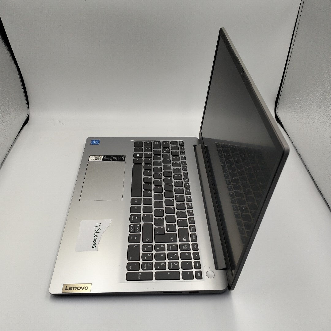 LAPTOP LENOVO IDEAPAD 1 15IGL7 (2023) 256 GB SSD 8 GB RAM (SEMINUEVO)
