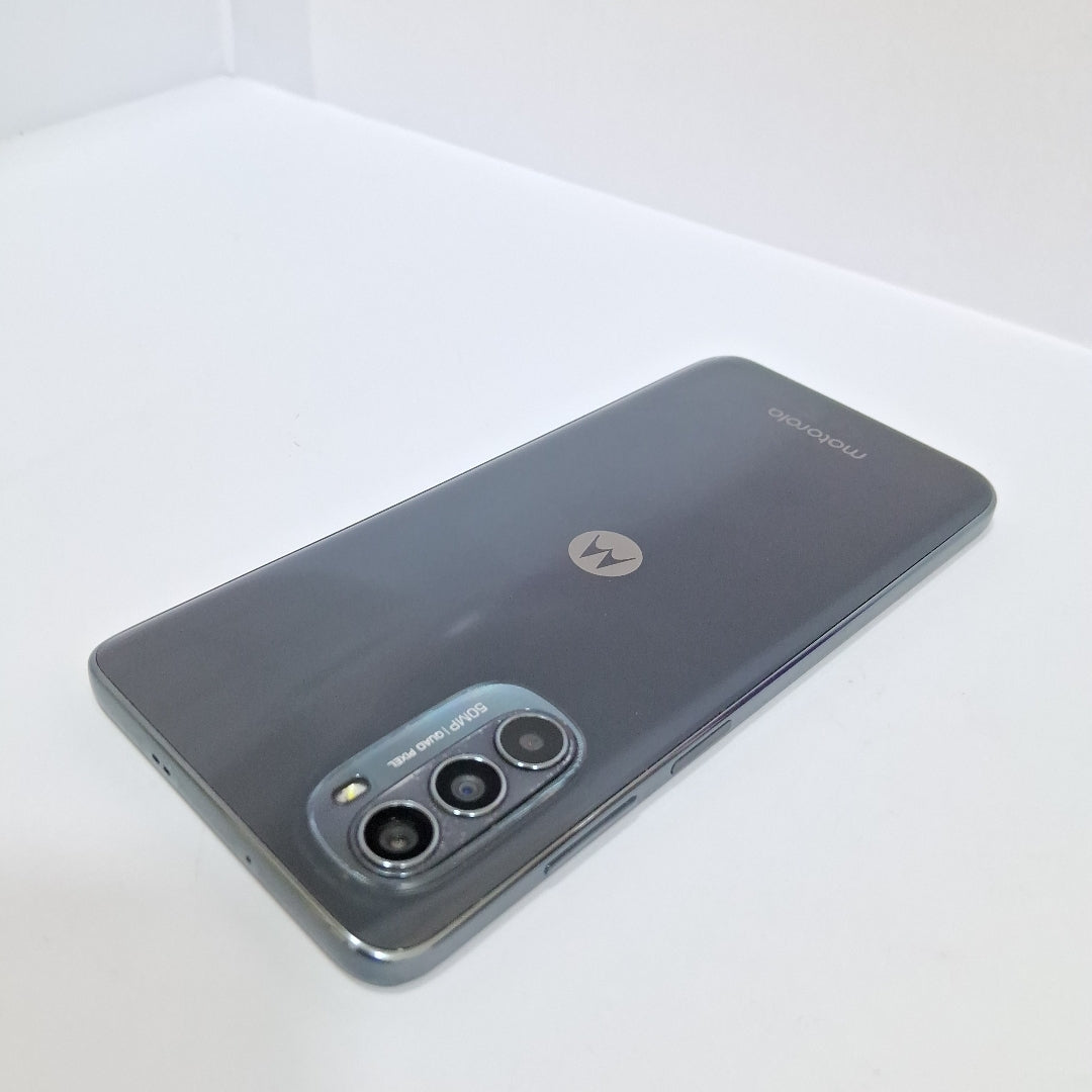 CELULAR MOTOROLA MOTO G52 XT2221-2 256 GB 6 GB RAM (SEMINUEVO)