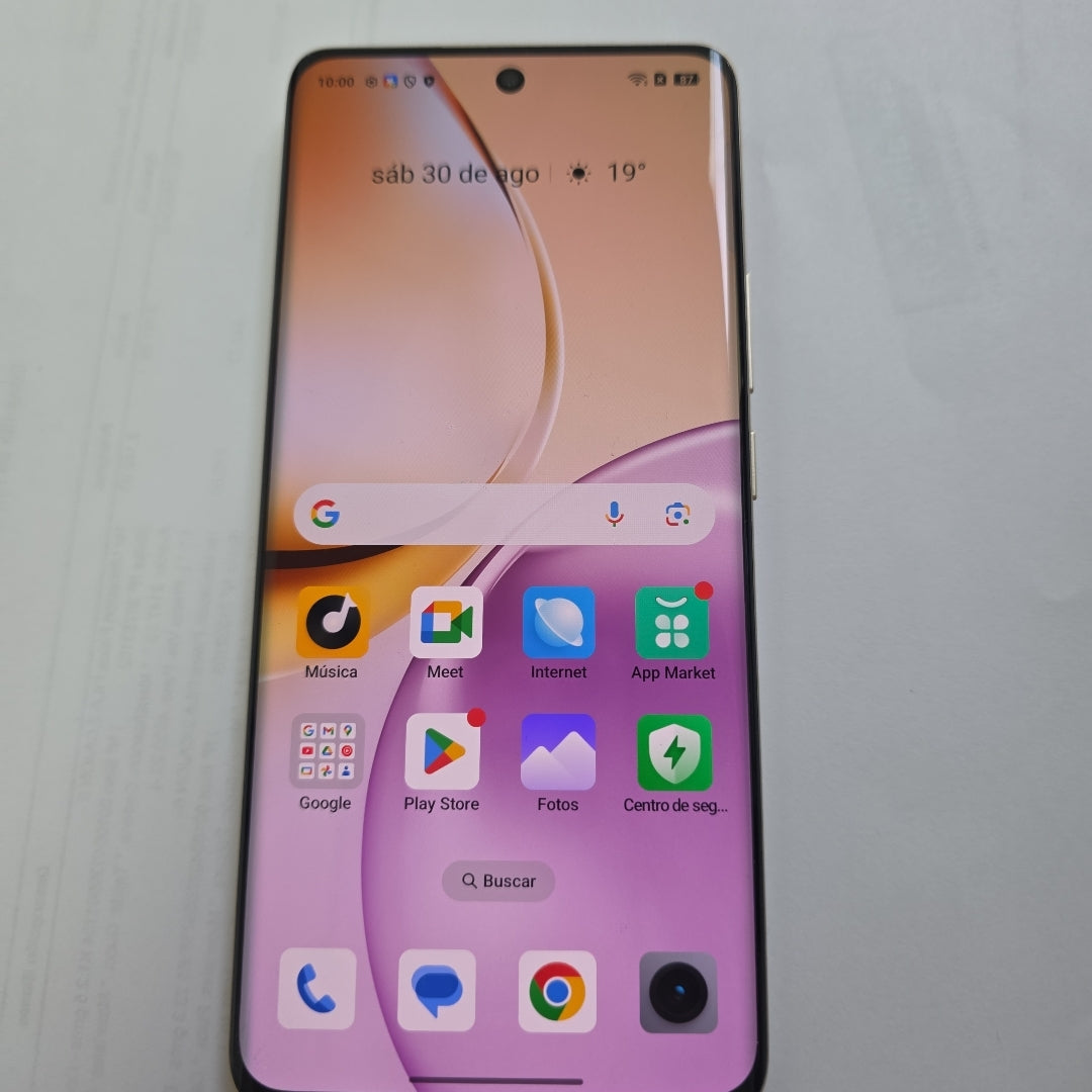 CELULAR REALME 14 PRO 5G RMX5056 (2025) 256 GB 8 GB RAM (SEMINUEVO)