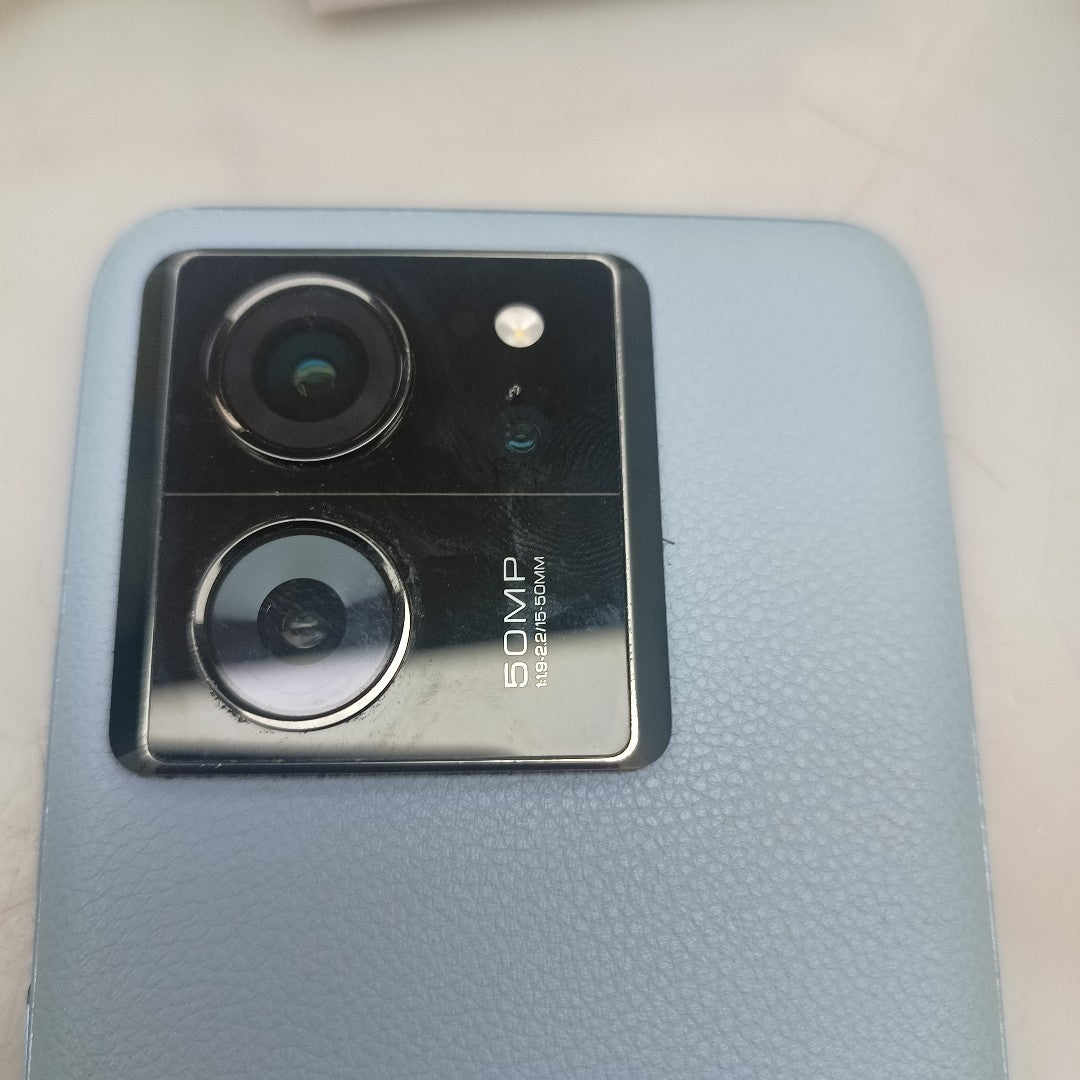 CELULAR XIAOMI 13T 2306EPN60G (2023) 256 GB 12 GB RAM (SEMINUEVO)