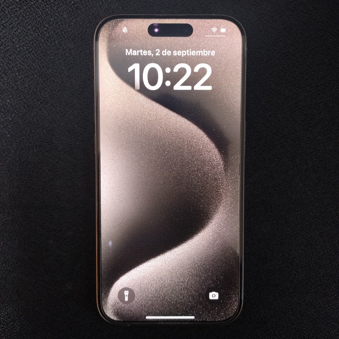 CELULAR APPLE IPHONE 15 PRO A3101 128 GB 8 GB RAM (SEMINUEVO)