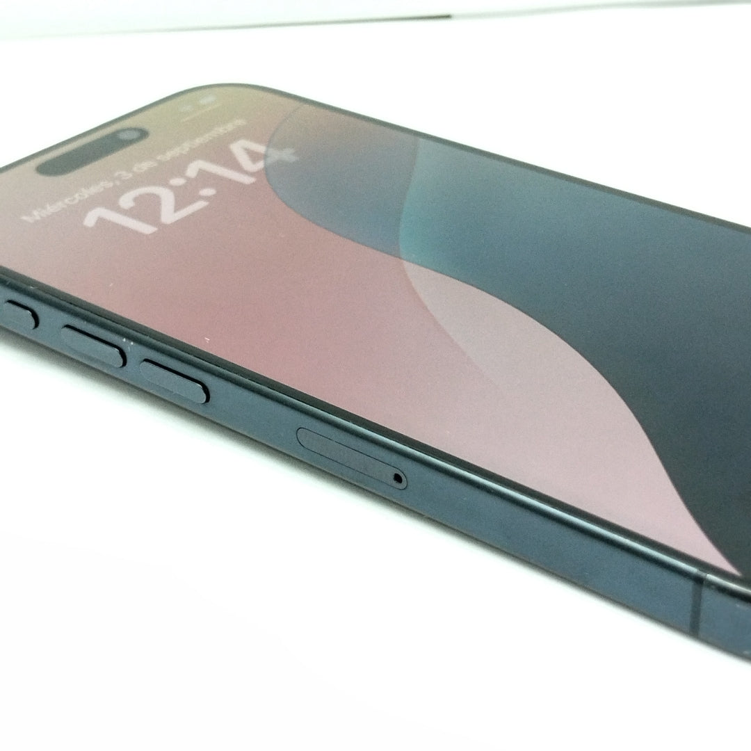 CELULAR APPLE IPHONE 15 PRO A3101 128 GB 8 GB RAM (SEMINUEVO)