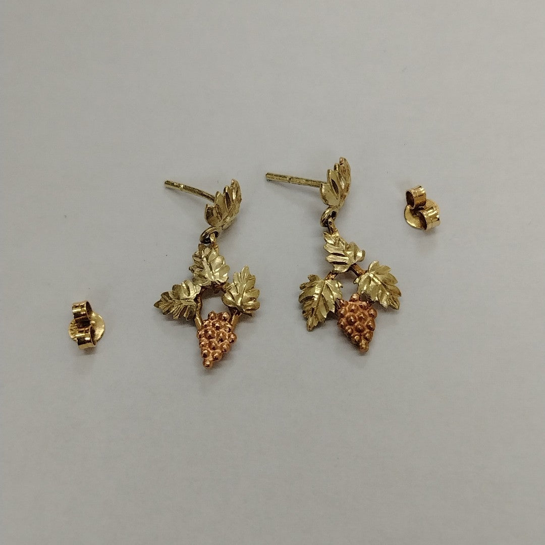 ARETES PAR. ORO. 14 K 3.5 GRMS (SEMINUEVO)
