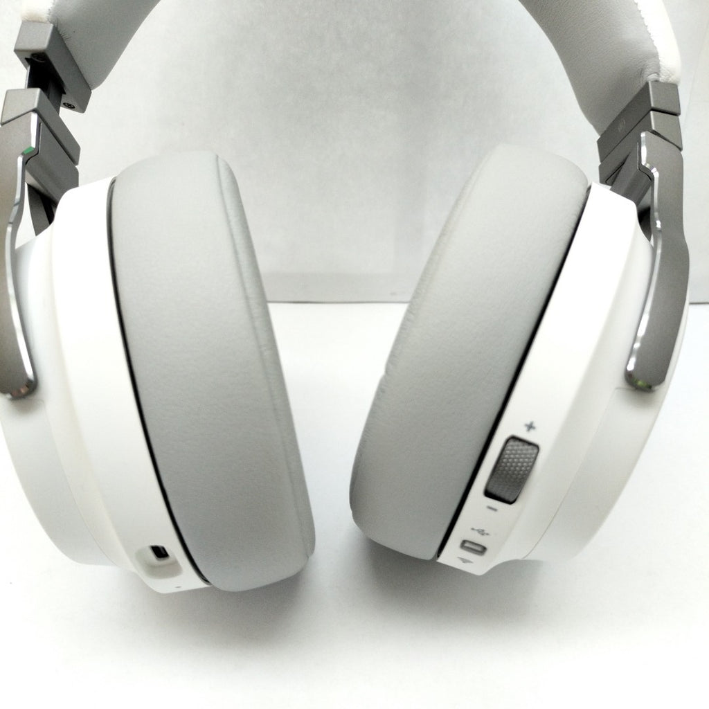 AUDIFONOS CORSAIR VIRTUOSO RGB WIRELESS INALAMBRICO OVER EAR (SEMINUEVO)