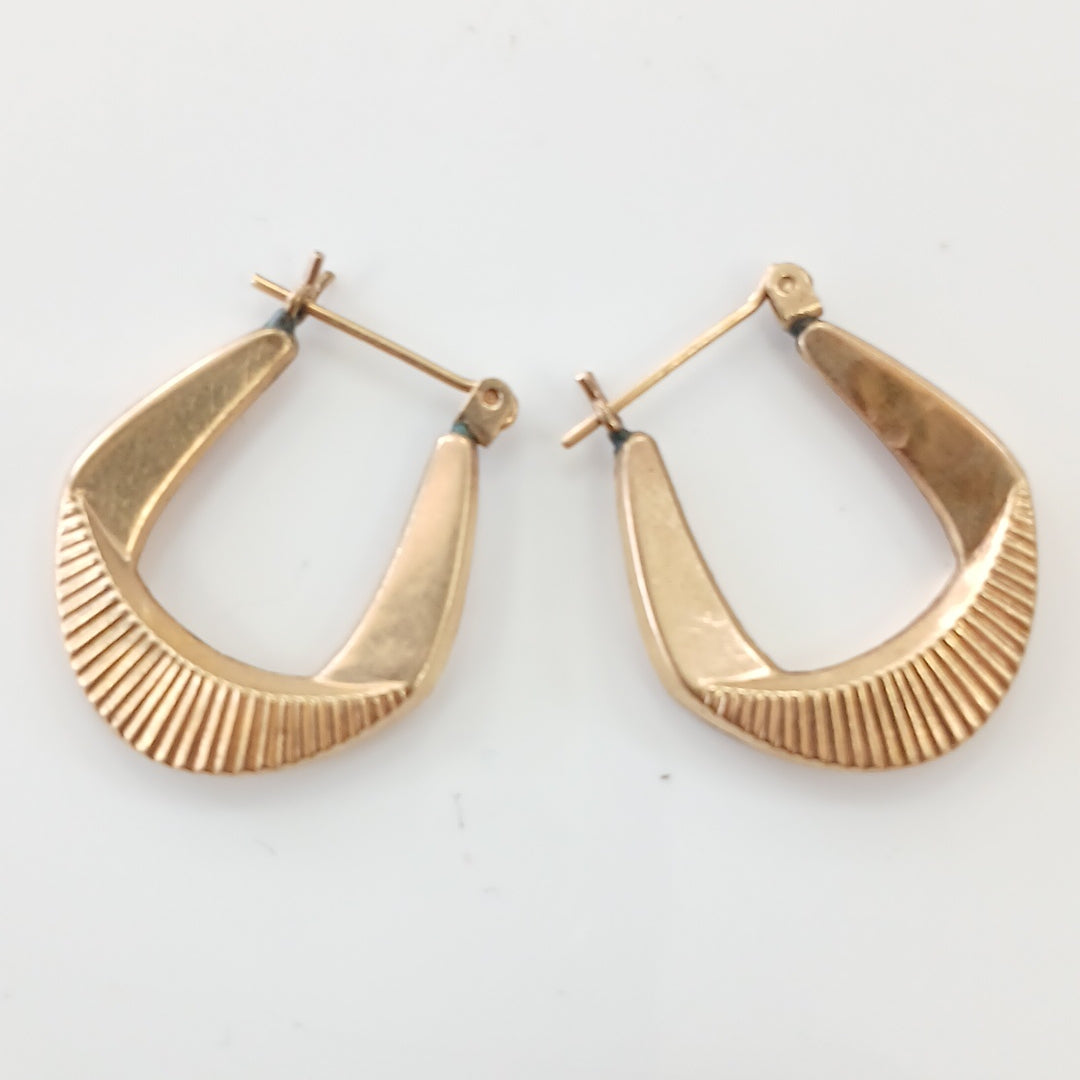 ARETES PAR ORO 14 K 2,00 GRMS (SEMINUEVO)
