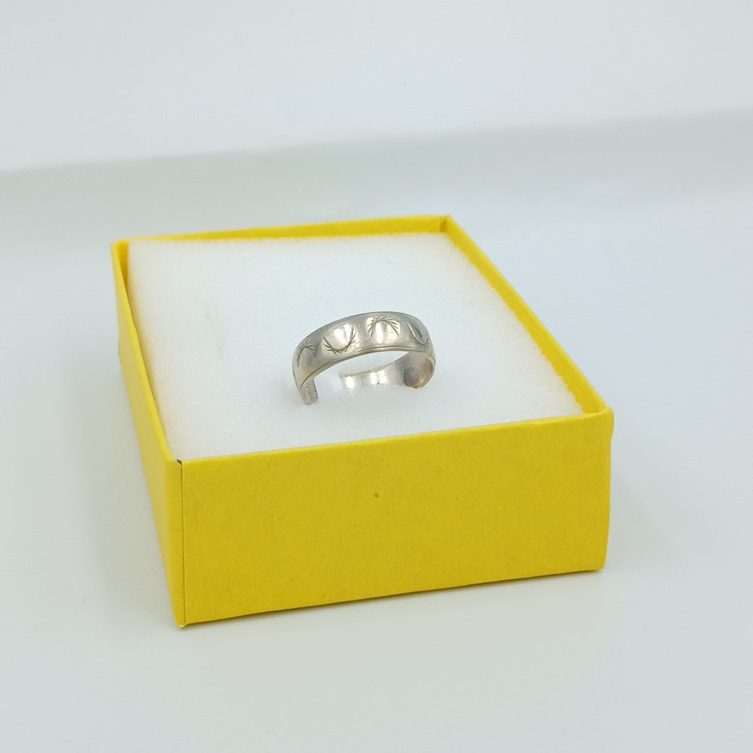 ARGOLLA. ORO BLANCO. 14 K 3.5 GRMS (SEMINUEVO)