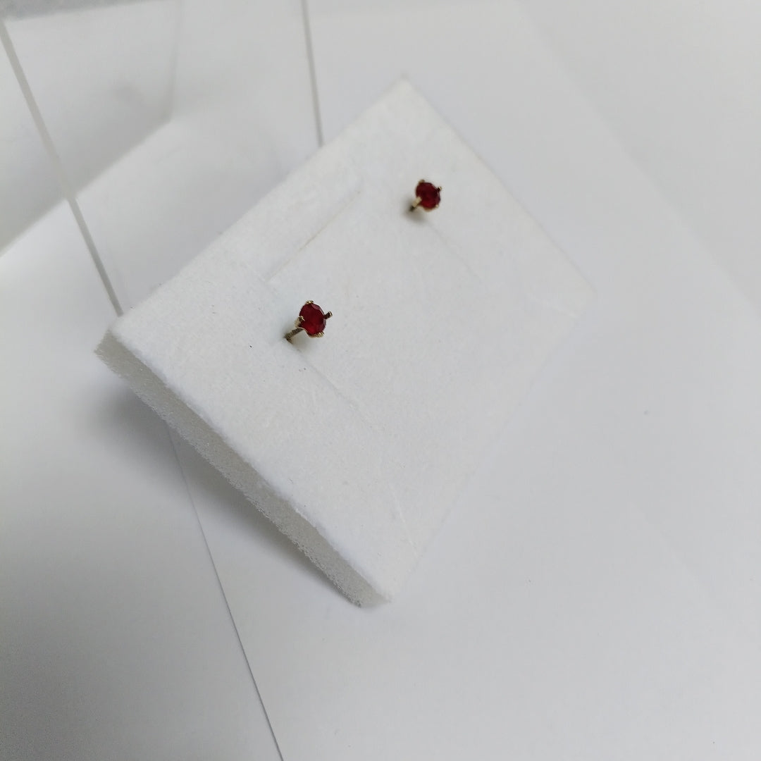 BROQUELES PAR ORO 14 K 0,50 GRMS (SEMINUEVO)