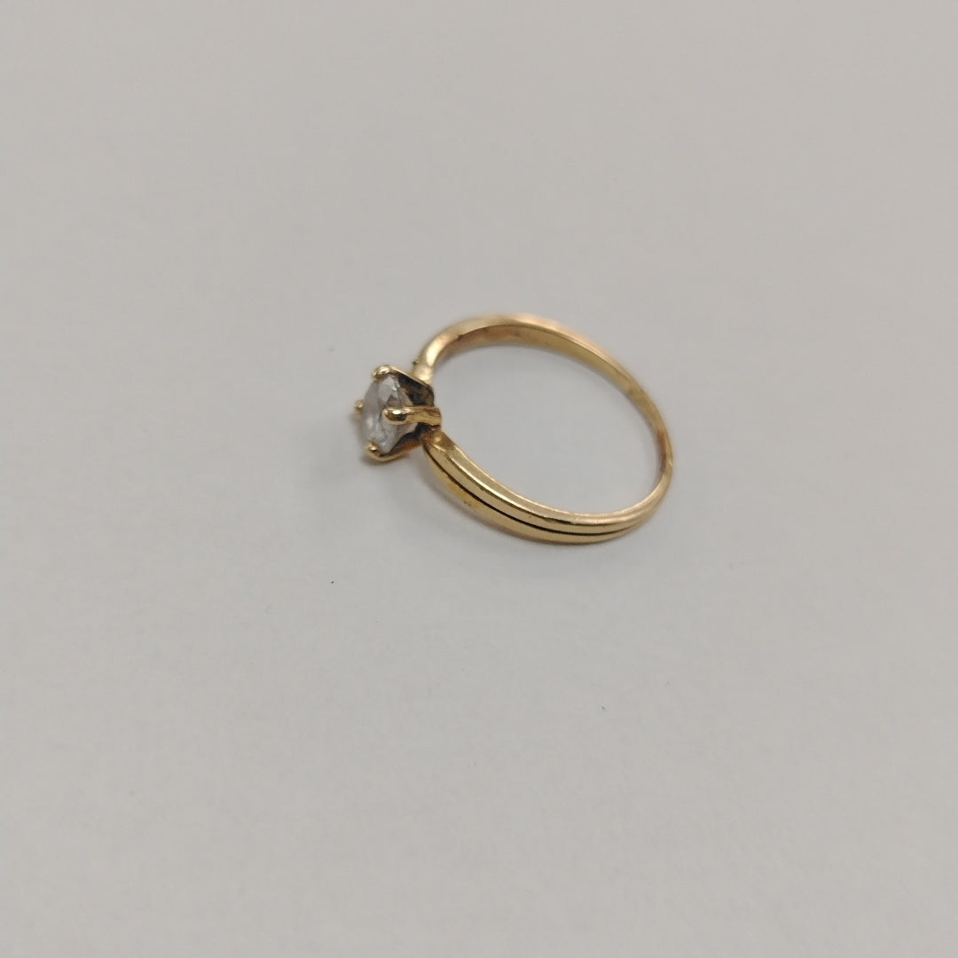 SOLITARIO. ORO. 14 K 2.1 GRMS (SEMINUEVO)