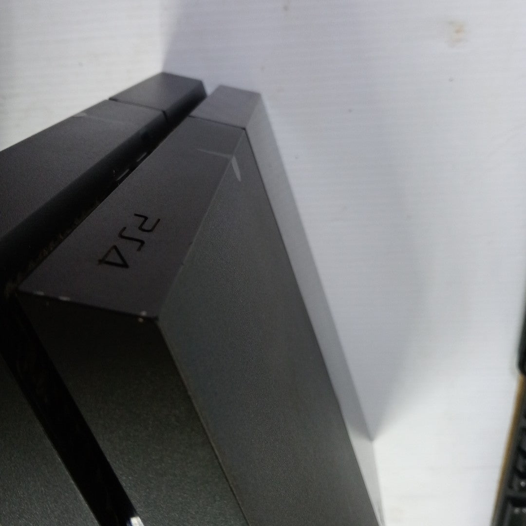 CONSOLA DE VIDEOJUEGO SONY PS4 500 GB  (SEMINUEVO)