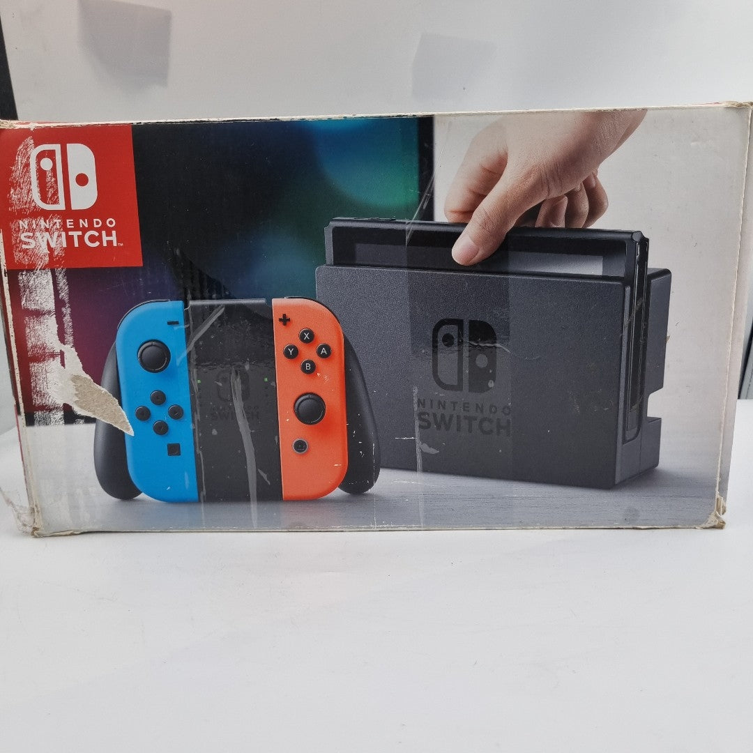 CONSOLA DE VIDEOJUEGO NINTENDO SWITCH 1.1 32 GB (SEMINUEVO)