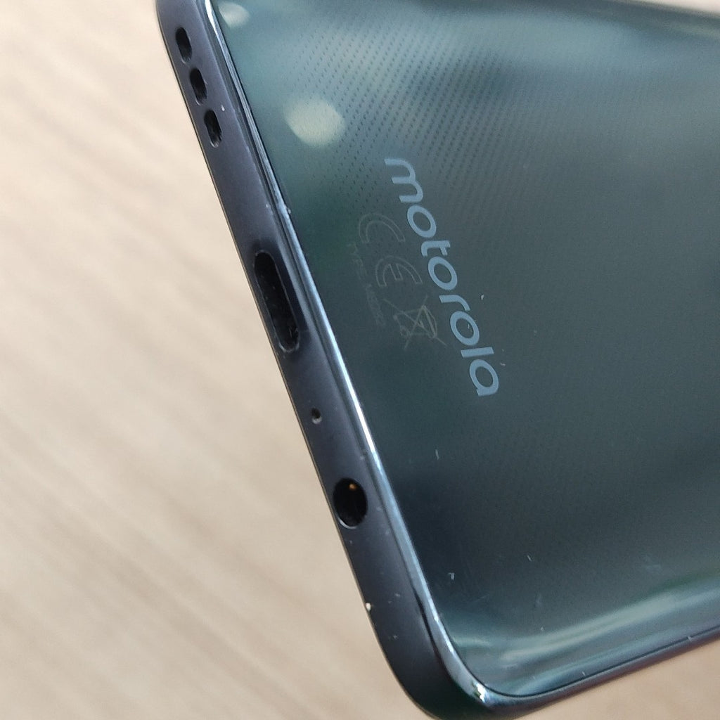 CELULAR MOTOROLA MOTO G82 XT2225-1 128 GB 6 GB RAM (SEMINUEVO)