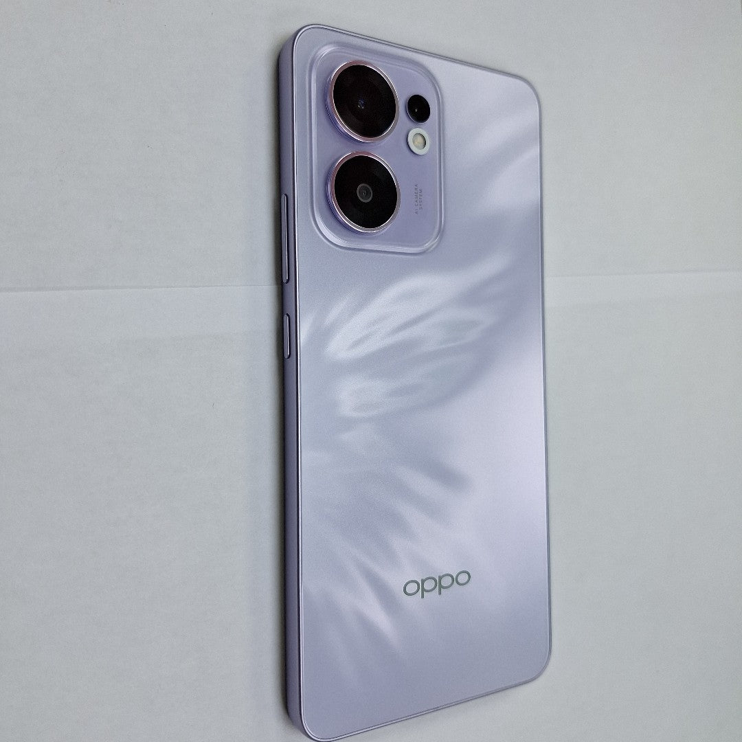 CELULAR OPPO  RENO 13F 5G CPH2699 (2025) 256 GB 12 GB RAM (SEMINUEVO)