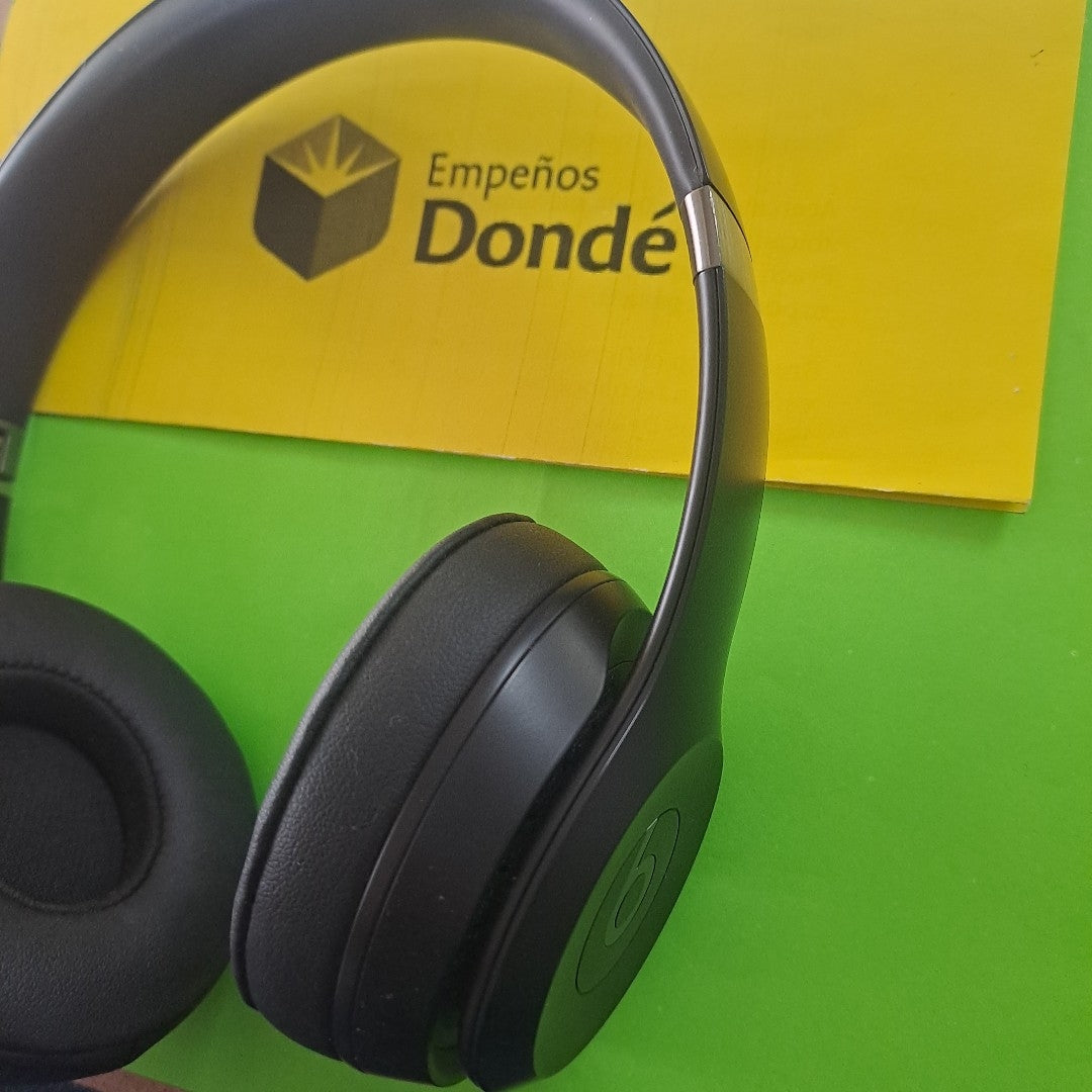 AUDIFONOS BEATS SOLO 4 INALAMBRICO ON EAR (SEMINUEVO)