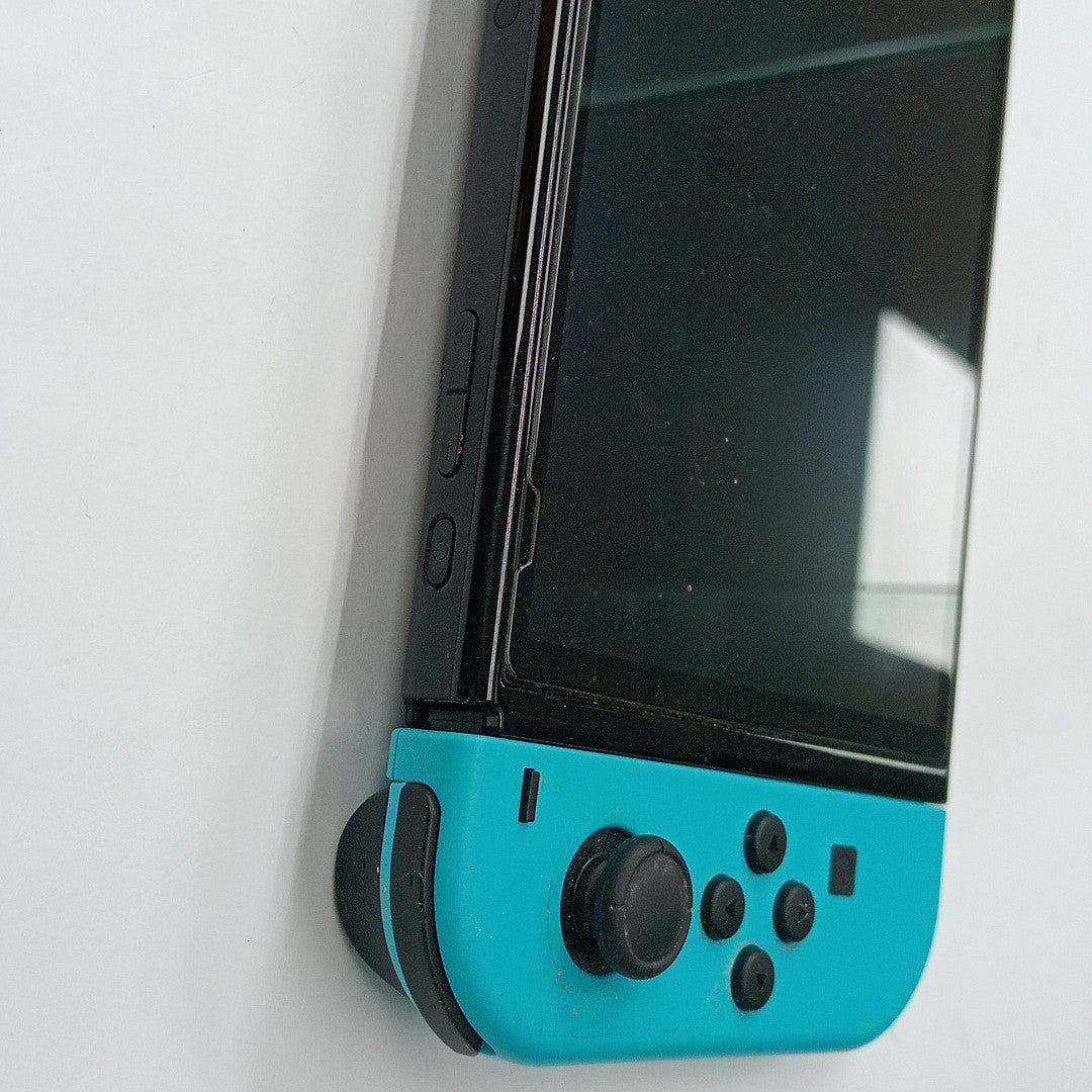 CONSOLA DE VIDEOJUEGO NINTENDO SWITCH 32 GB (SEMINUEVO)