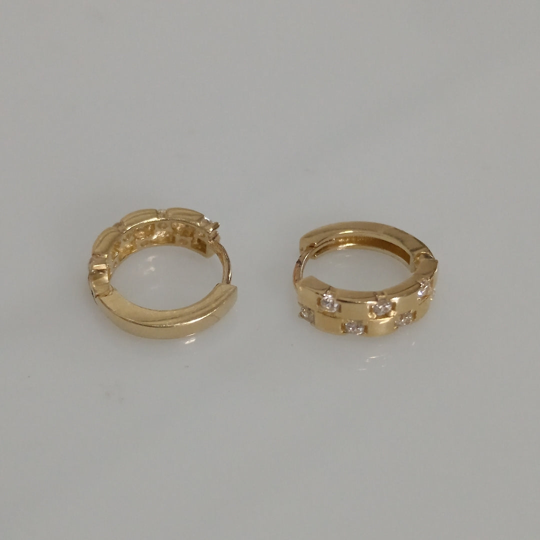 HUGGIES ORO 14K 2 (NUEVO)