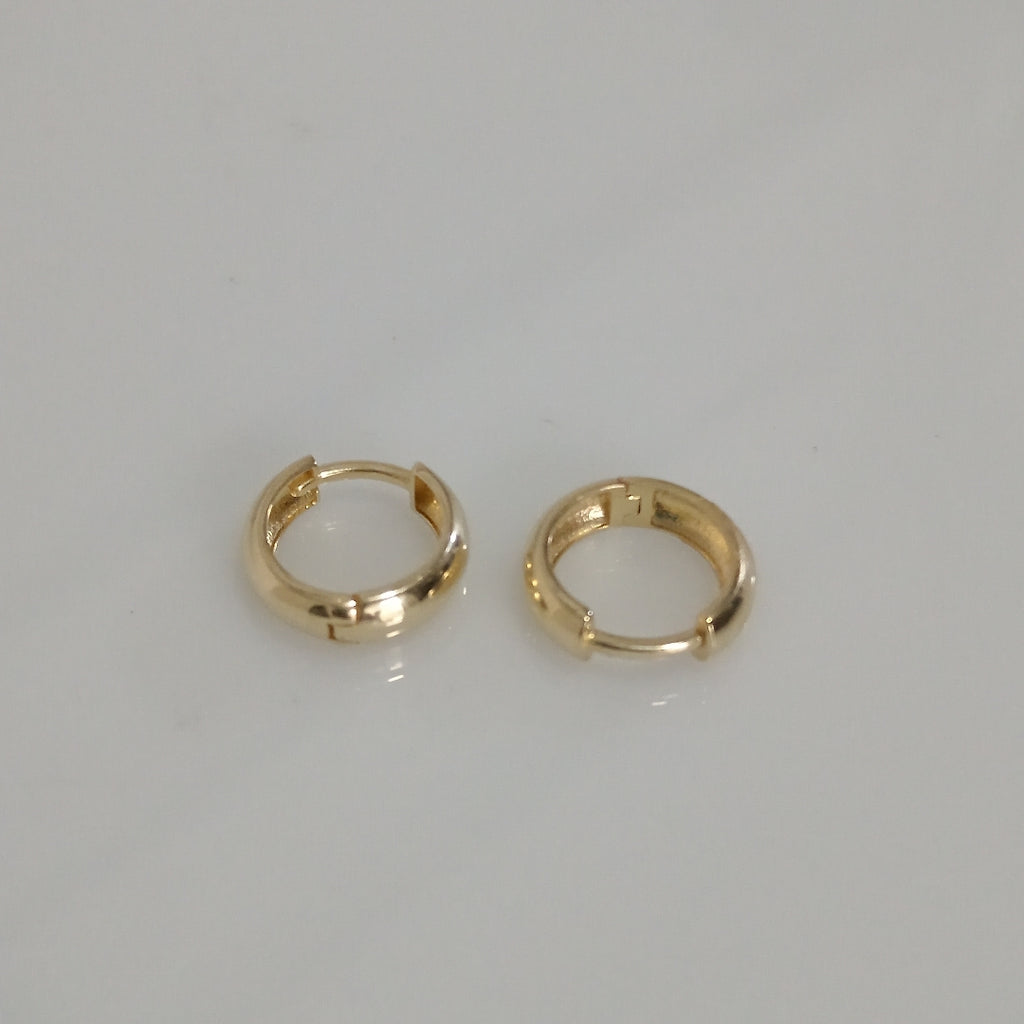 HUGGIES ORO 14K 2.1 (NUEVO)
