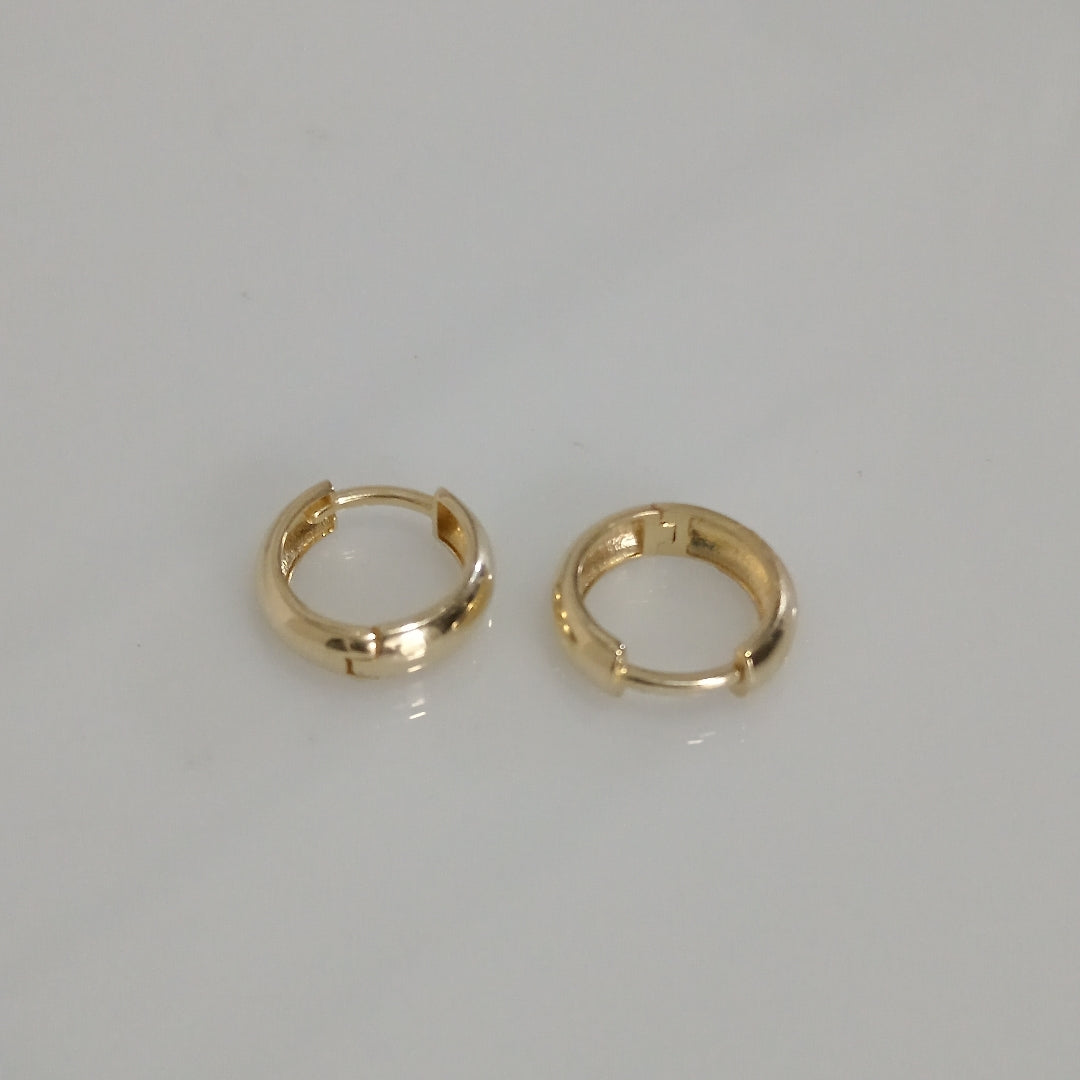 HUGGIES ORO 14K 2.1 (NUEVO)