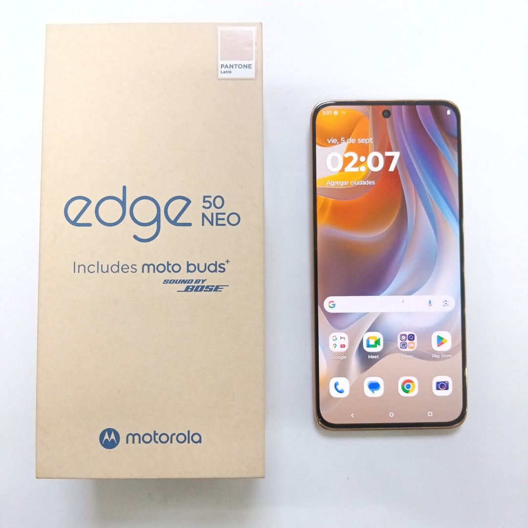 CELULAR MOTOROLA EDGE 50 NEO XT2409-2 (2024) 256 GB 8 GB RAM (SEMINUEVO)