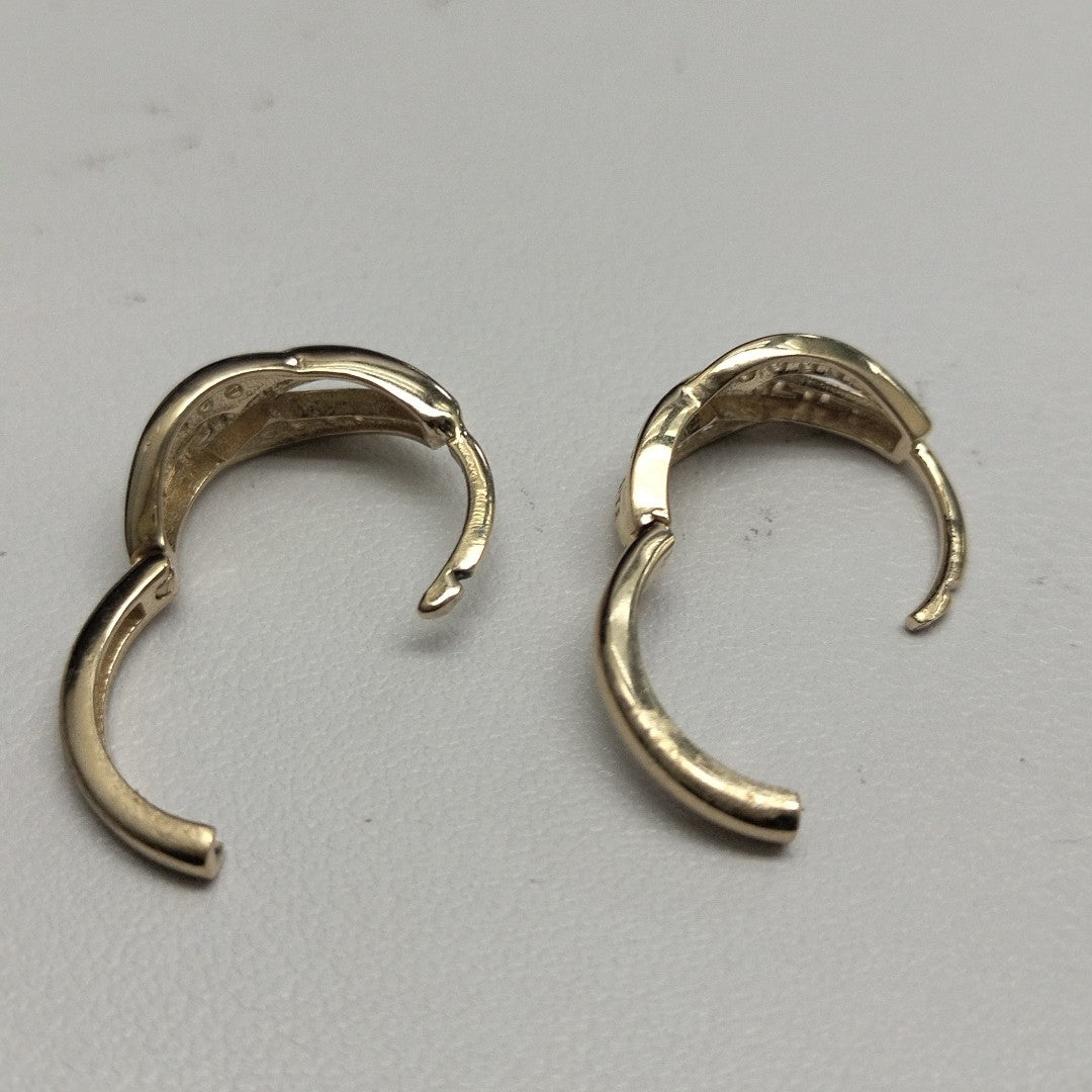 HUGGIES ORO 14K 1.9 (NUEVO)