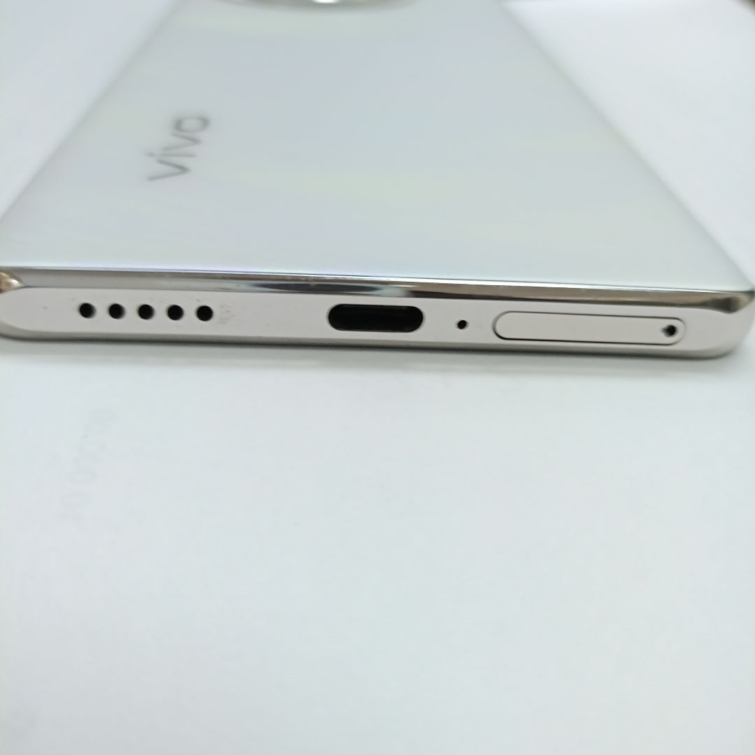 CELULAR VIVO V40 LITE V2341 (2024) 256 GB 8 GB RAM (SEMINUEVO)