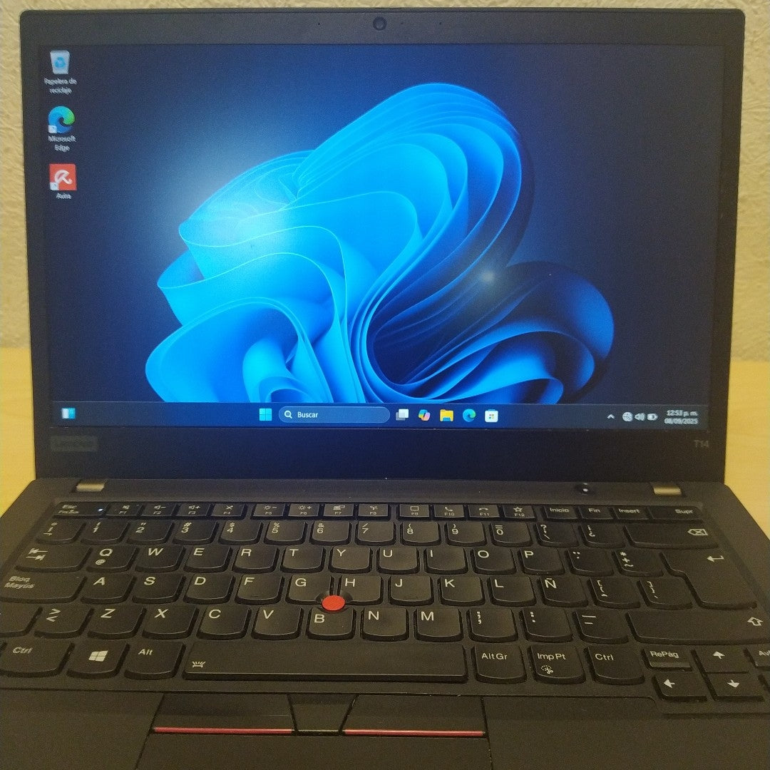 LAPTOP LENOVO THINKPAD T14S GEN 1 (2022) 256 GB SSD 16 GB RAM (SEMINUEVO)