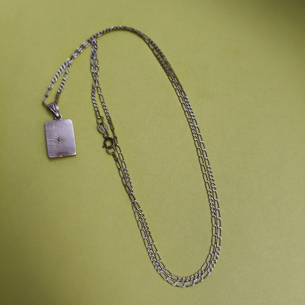 CADENA,MEDALLA RELIGIOSA ORO 10 K 4,30 GRMS (SEMINUEVO)