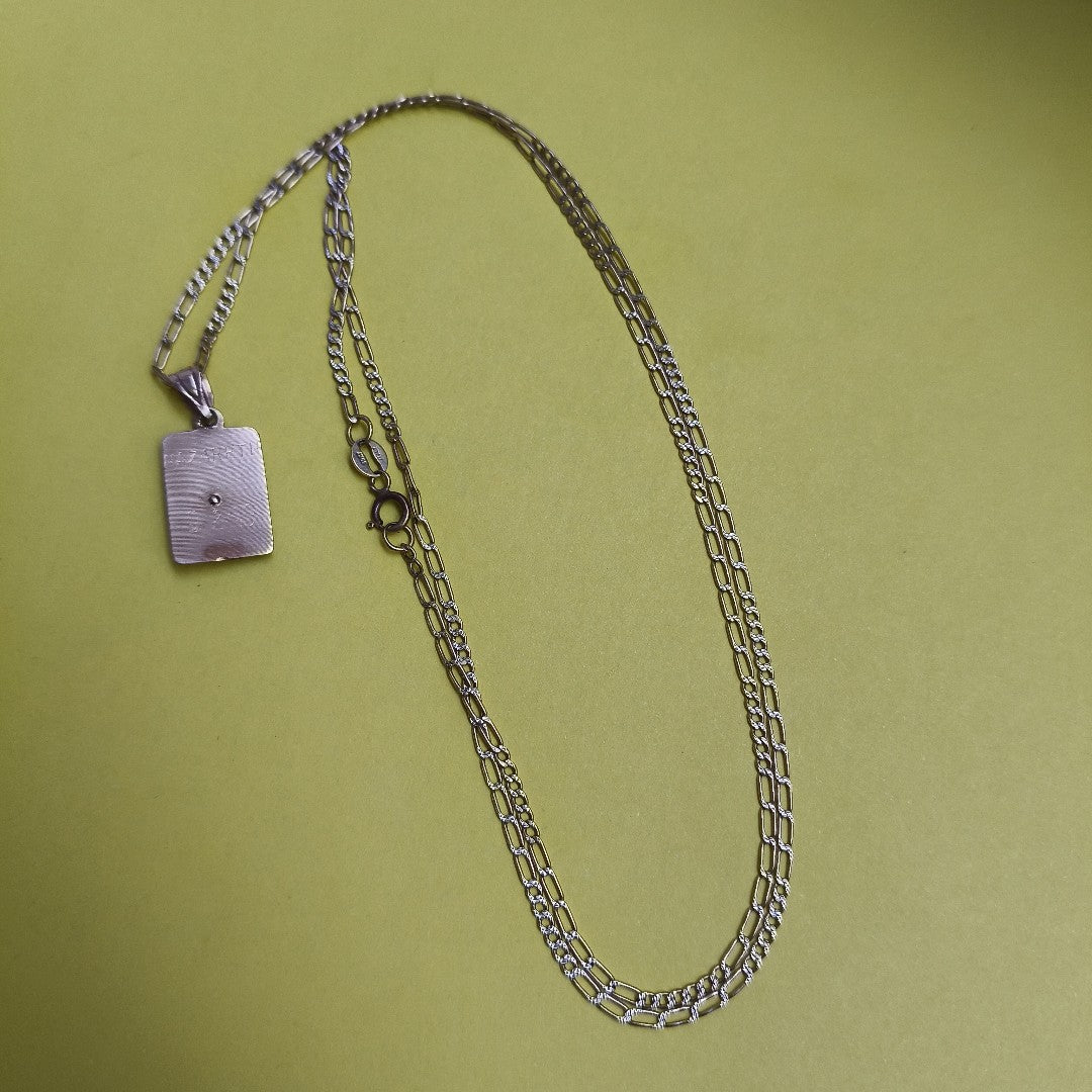 CADENA,MEDALLA RELIGIOSA ORO 10 K 4,30 GRMS (SEMINUEVO)