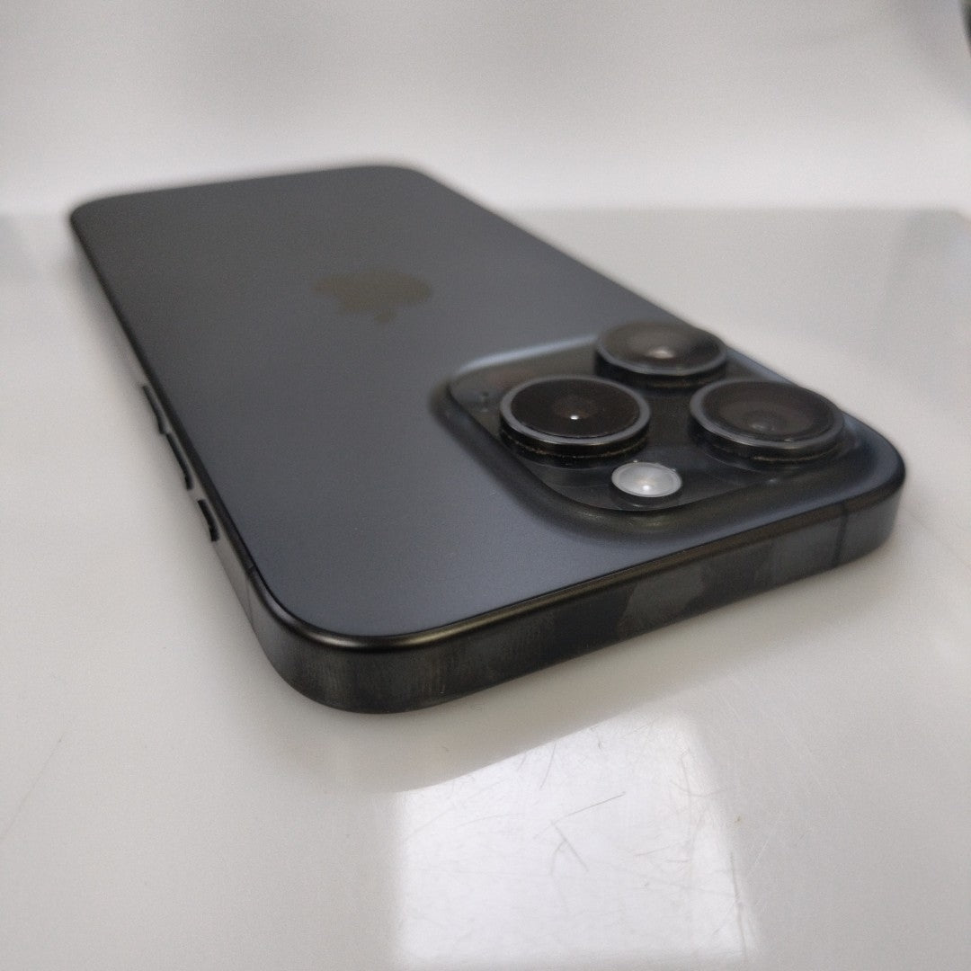 CELULAR APPLE IPHONE 15 PRO A3101 512 GB 8 GB RAM (SEMINUEVO)