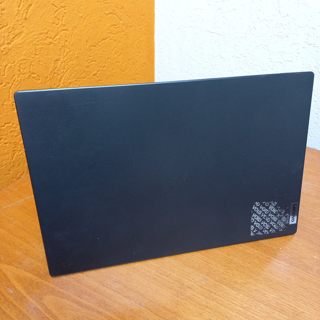 LAPTOP LENOVO V14 G2 IJL (2023) 256 GB SSD 4 GB RAM (SEMINUEVO)
