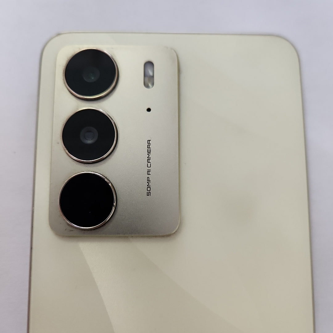 CELULAR REALME C75 RMX3941 (2025) 256 GB 8 GB RAM (SEMINUEVO)