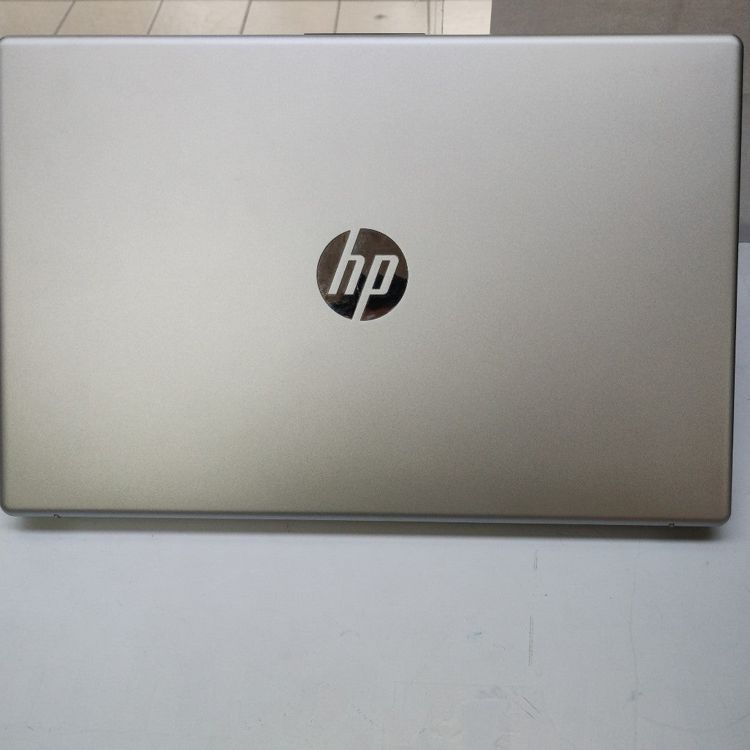 LAPTOP HP 15-FD0037LA  (2024) 512 GB SSD 8 GB RAM (SEMINUEVO)