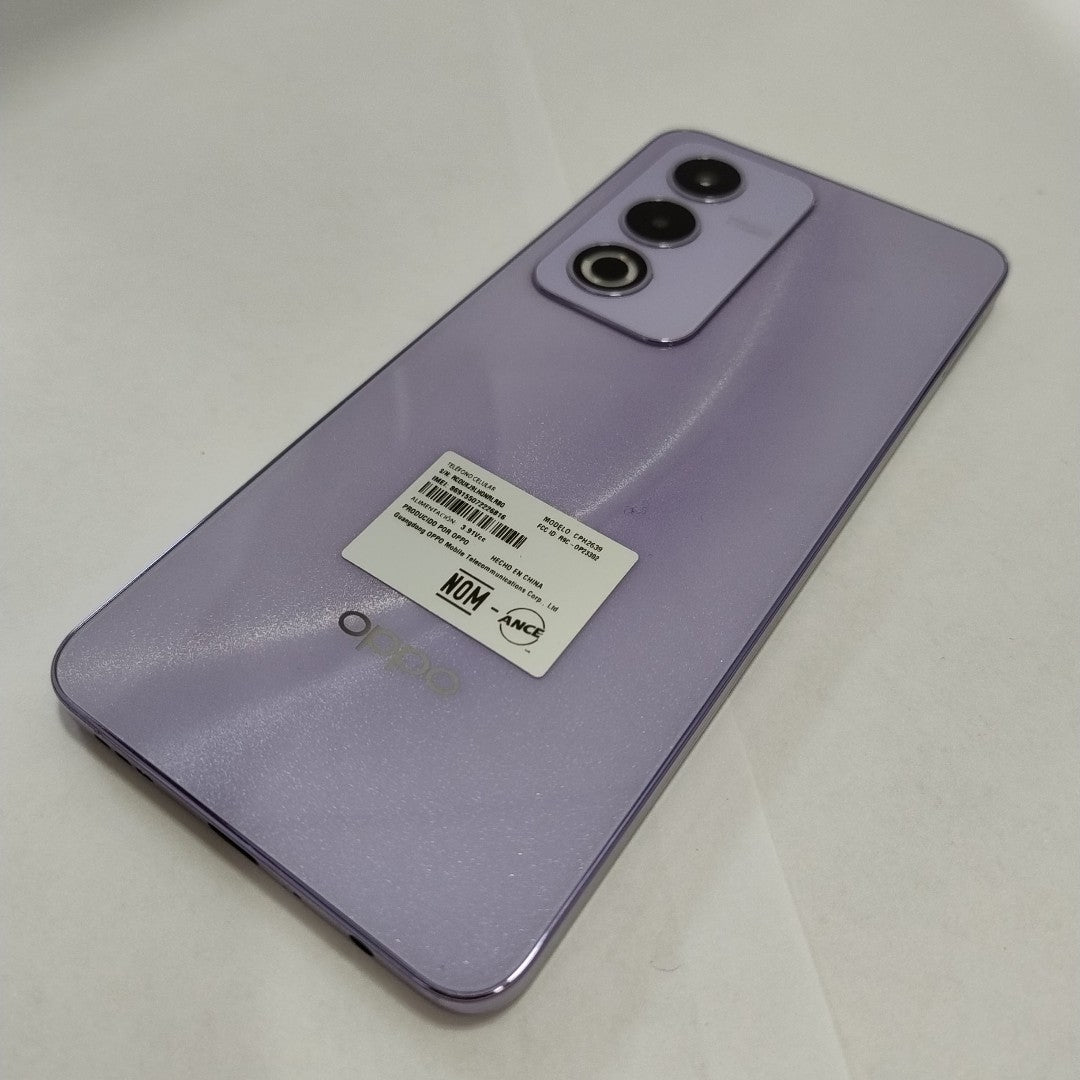 CELULAR OPPO  A80 5G CPH2639 (2024) 256 GB 8 GB RAM (SEMINUEVO)