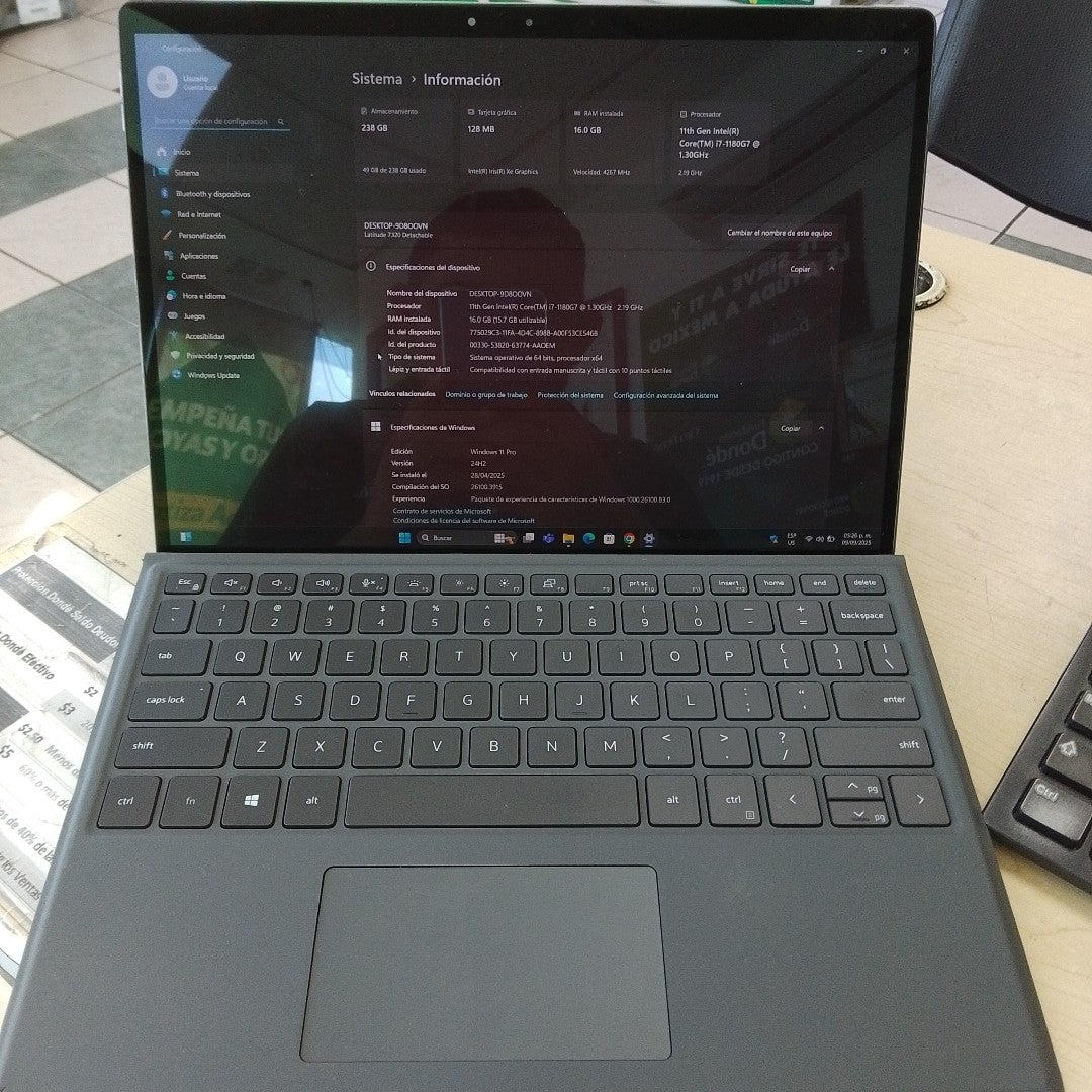 LAPTOP DELL LATITUDE 7320 DETACHABLE (2022) 256 GB SSD 16 GB RAM (SEMINUEVO)