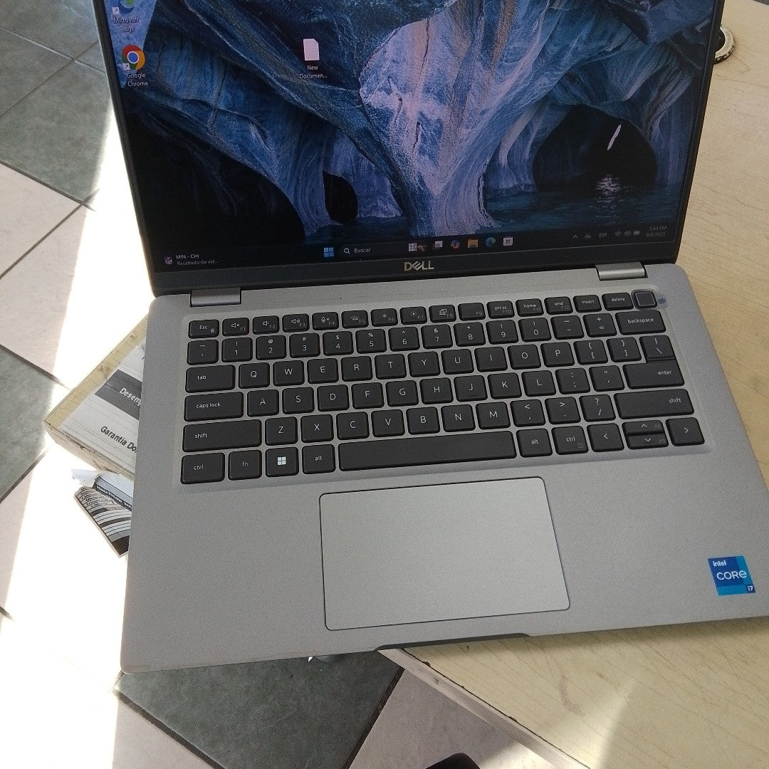 LAPTOP DELL LATITUDE 5420 (2022) 512 GB SSD 16 GB RAM (SEMINUEVO)