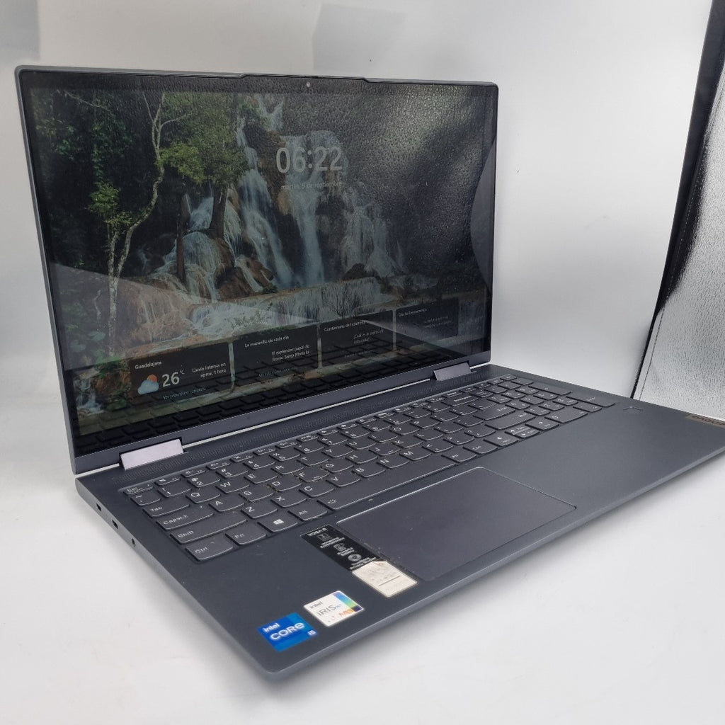 LAPTOP LENOVO YOGA 7 15ITL5 (2022) 256 GB SSD 8 GB RAM (SEMINUEVO)