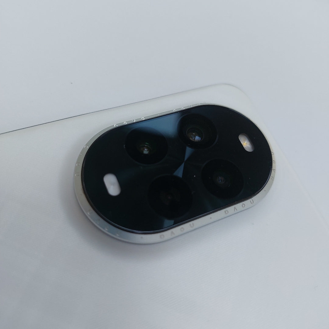 CELULAR HUAWEI NOVA 13 PRO MIS-LX9 (2024) 512 GB 12 GB RAM (SEMINUEVO)